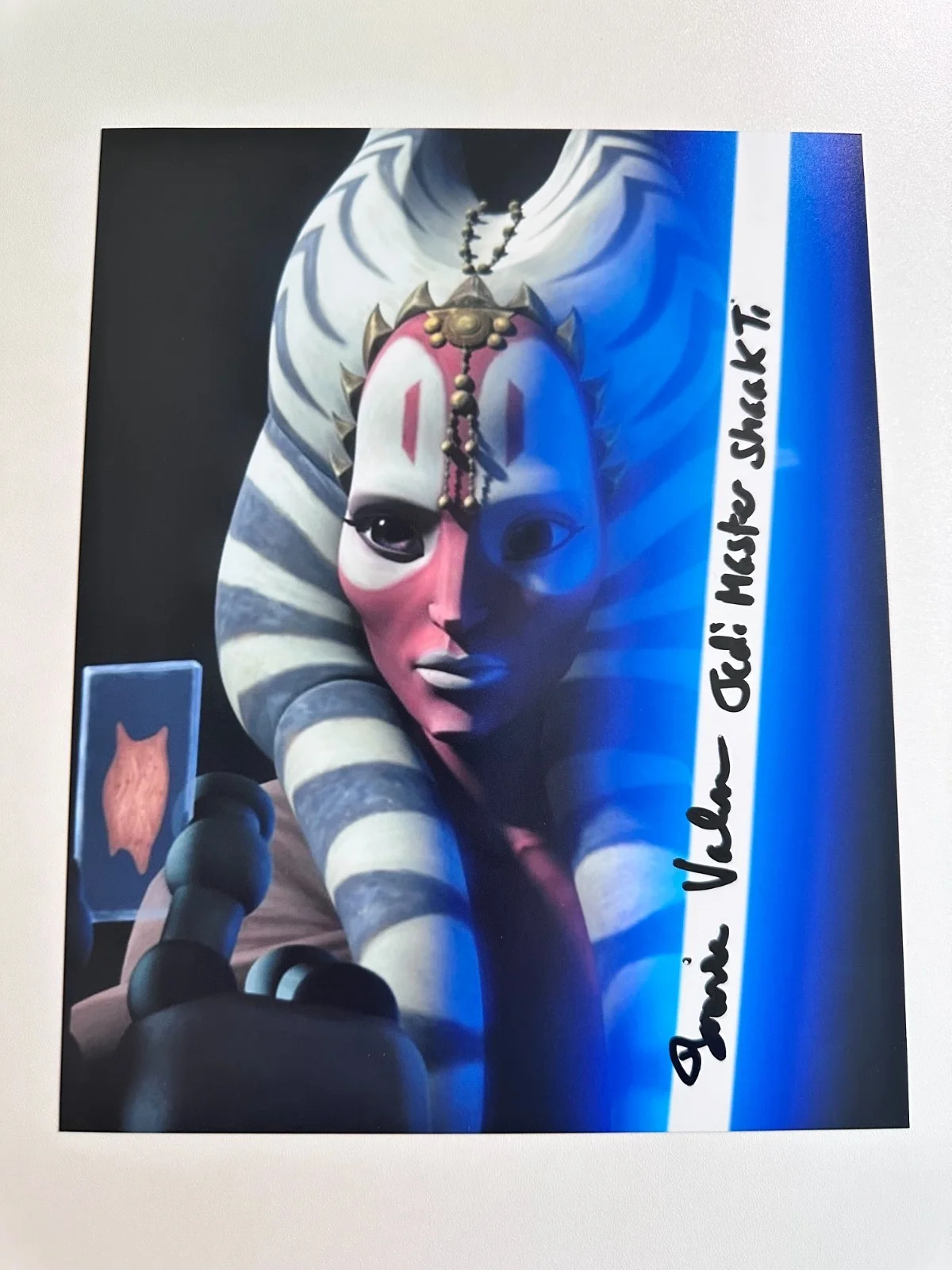 Tasia Valenza — Tasia Valenza Signed 8x10 Star Wars: The Clone Wars Jedi Shaak Ti Autograph