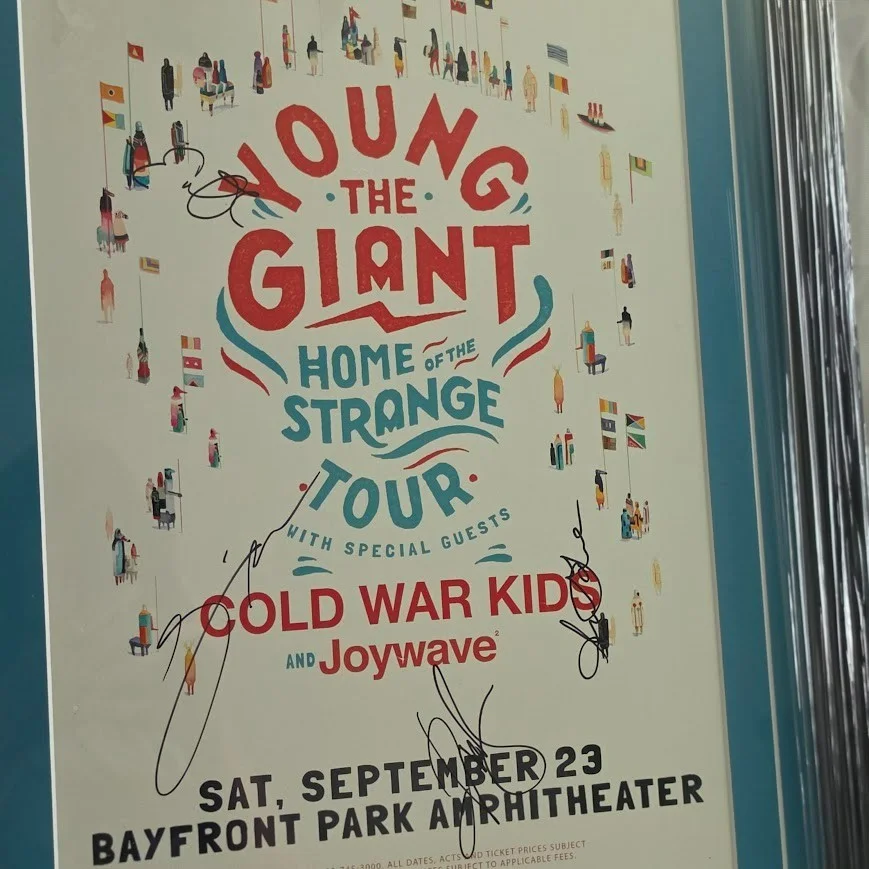 Young the Giant — Young the Giant Signed Concert poster Bayfront Park Autographed JSA Certified, изображение 2