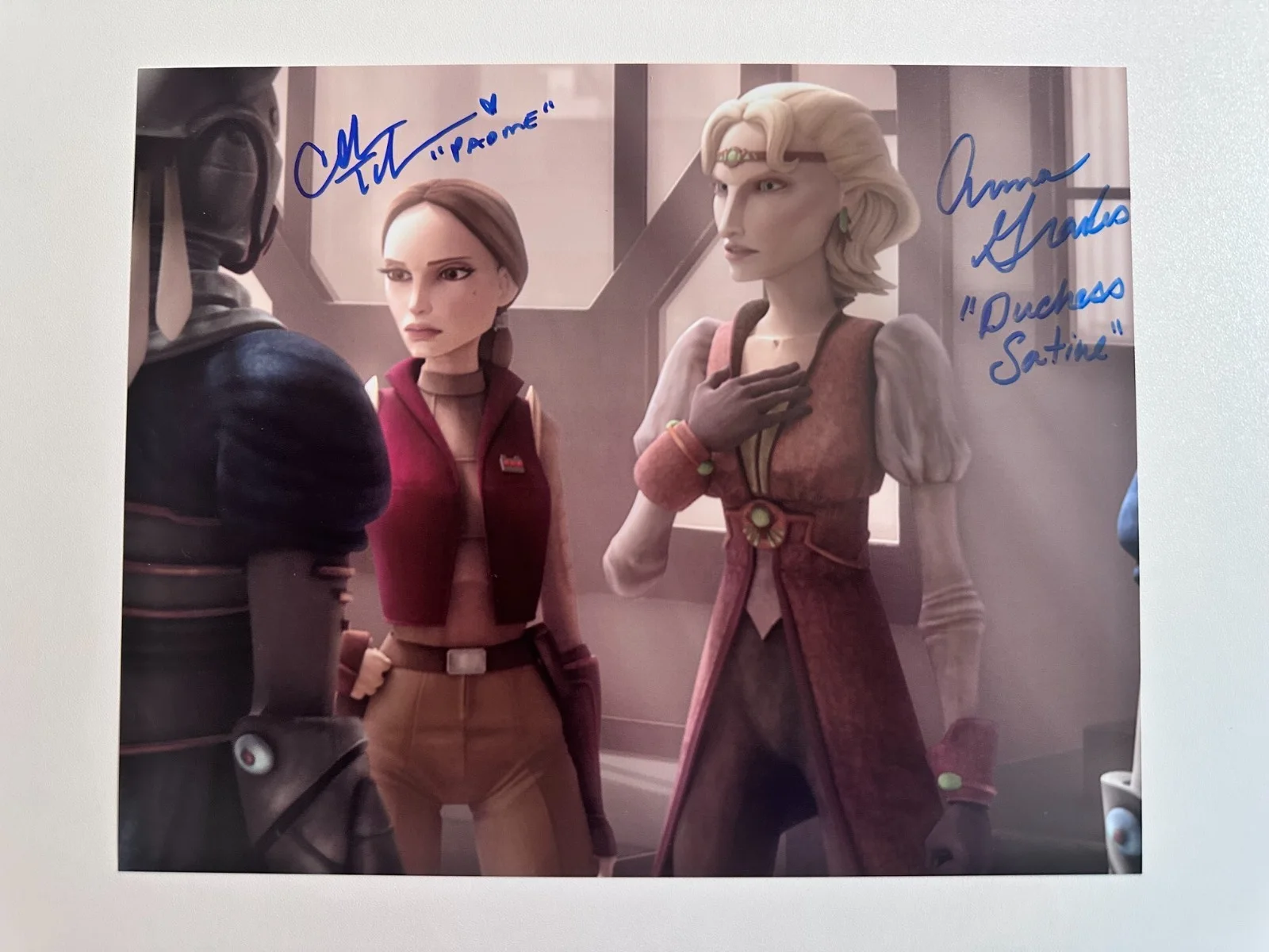 Catherine Taber — Dual-Signed 8x10 Star Wars: The Clone Wars Padme & Duchess Satine Autograph