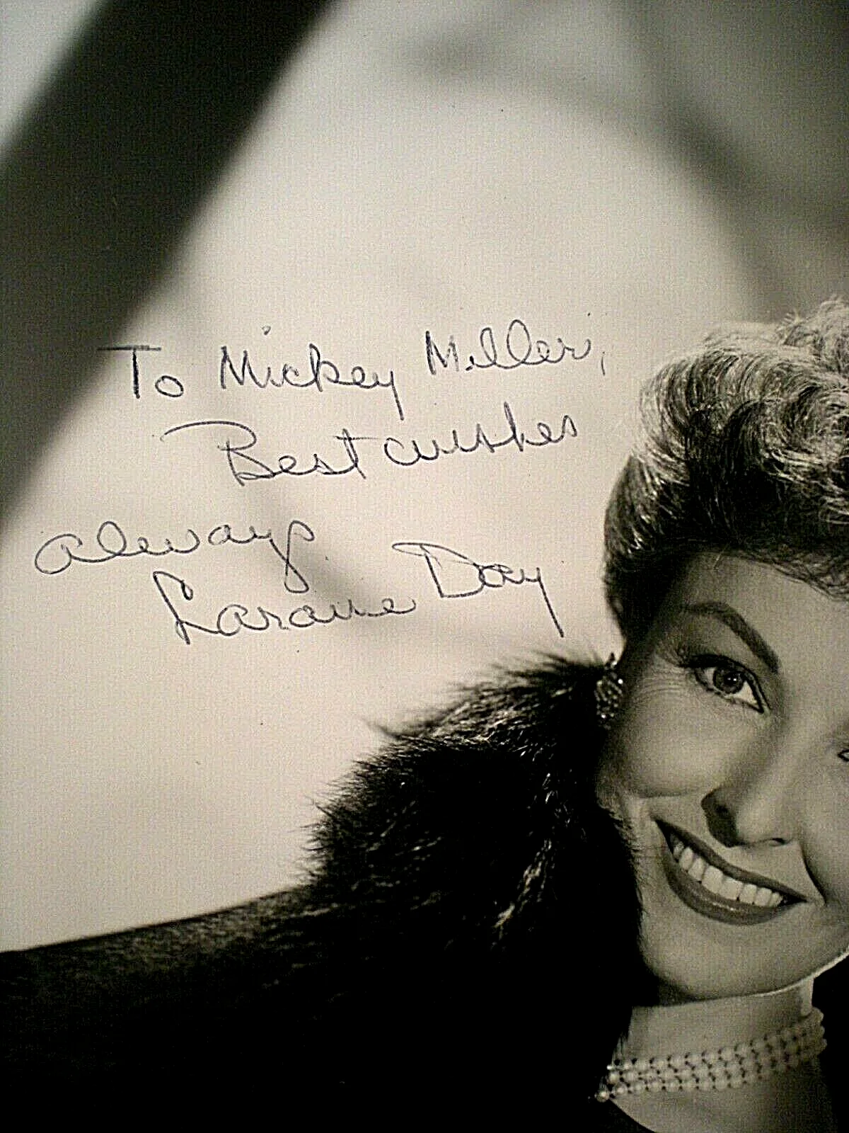 LARAINE DAY — SIGNED PHOTO LARAINE DAY -BEAUTIFUL - IN MR LUCKY - VINTAGE - DECEASED CERT BAS, image 2