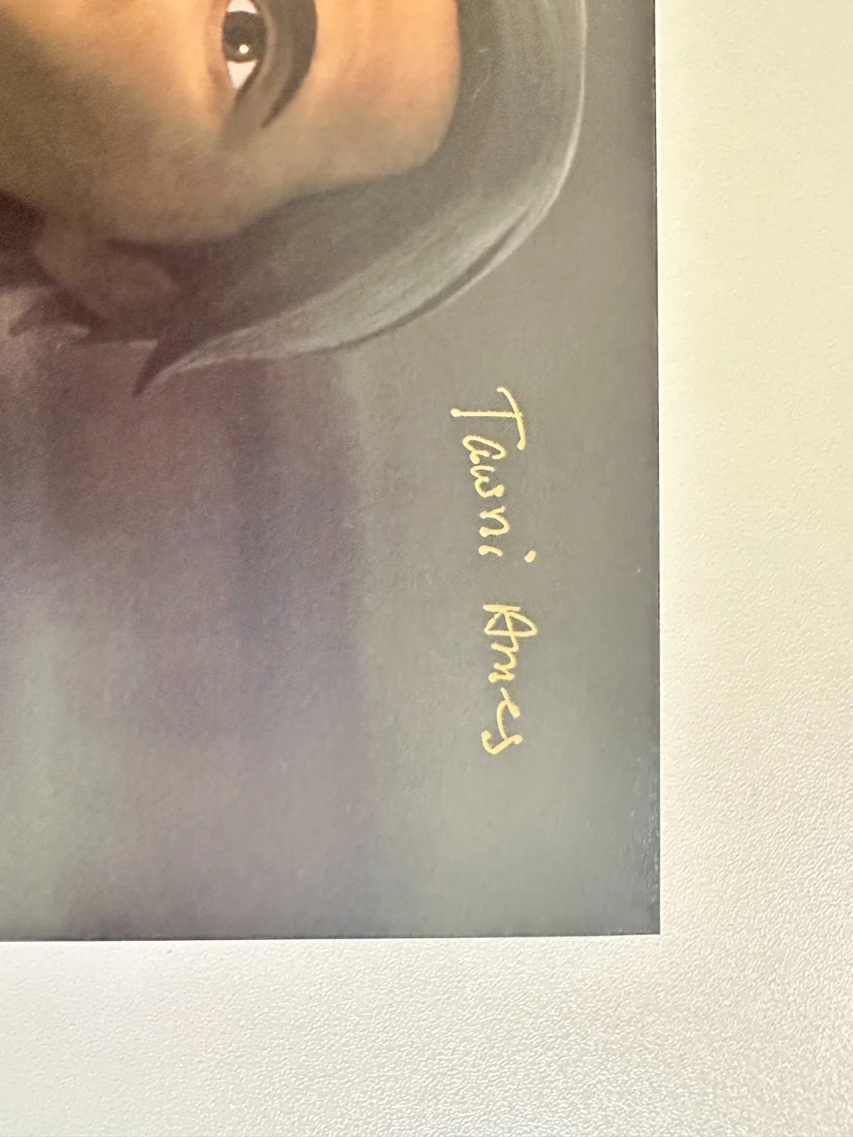 Tasia Valenza — Tasia Valenza Signed 8x10 Star Wars: The Bad Batch Tawni Ames Autograph, image 3
