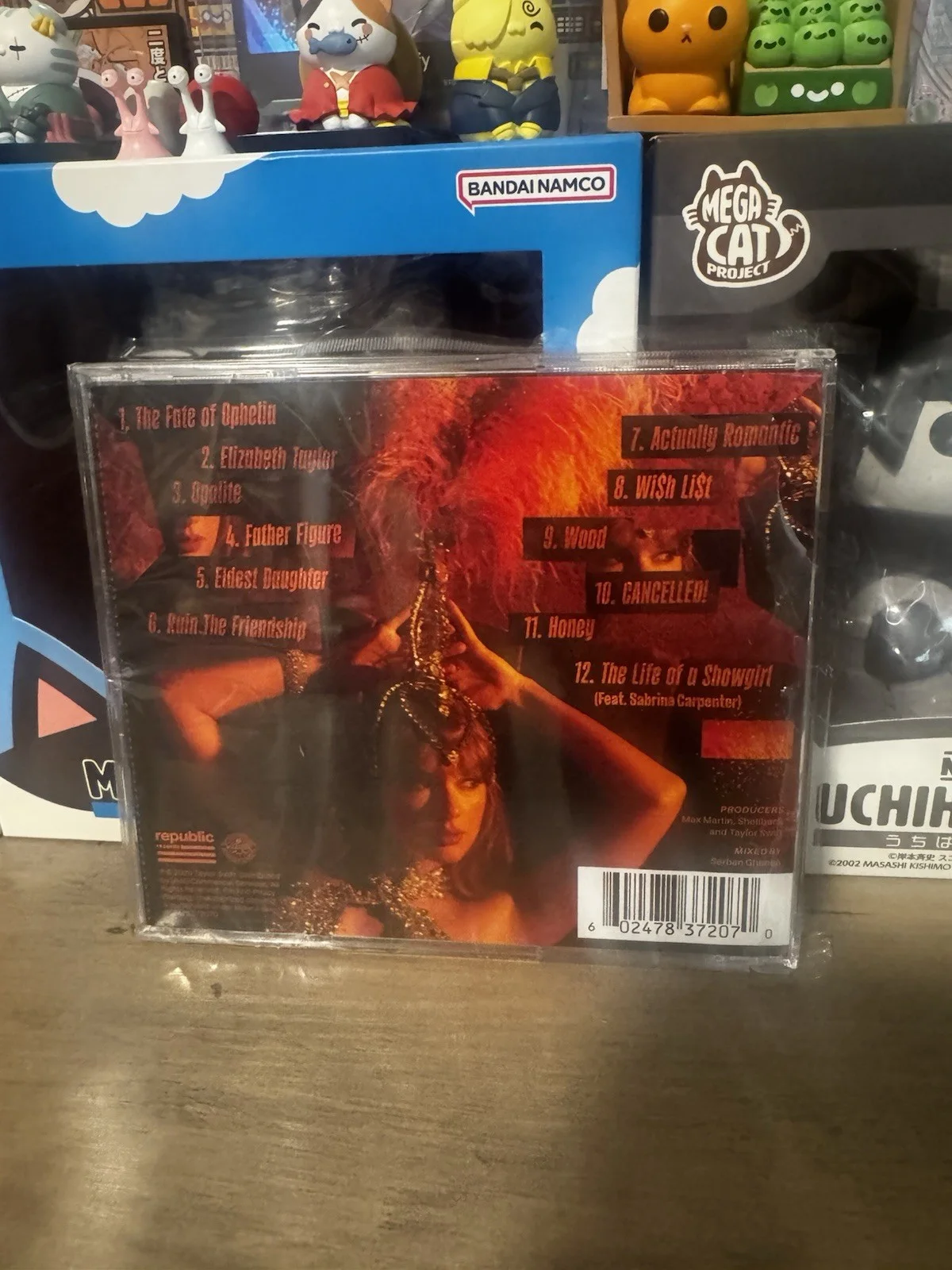 Taylor Swift The Life of a Showgirl CD + Hand Signed Photos 1-2-4Bundle of 3 NEW, изображение 5
