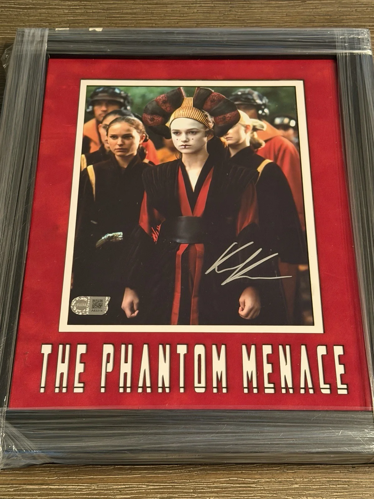 Keira Knightley — Keira Knightley Signed 8x10Photo - Star Wars - Phantom Menace SWAU COA Frame 👀, image 3
