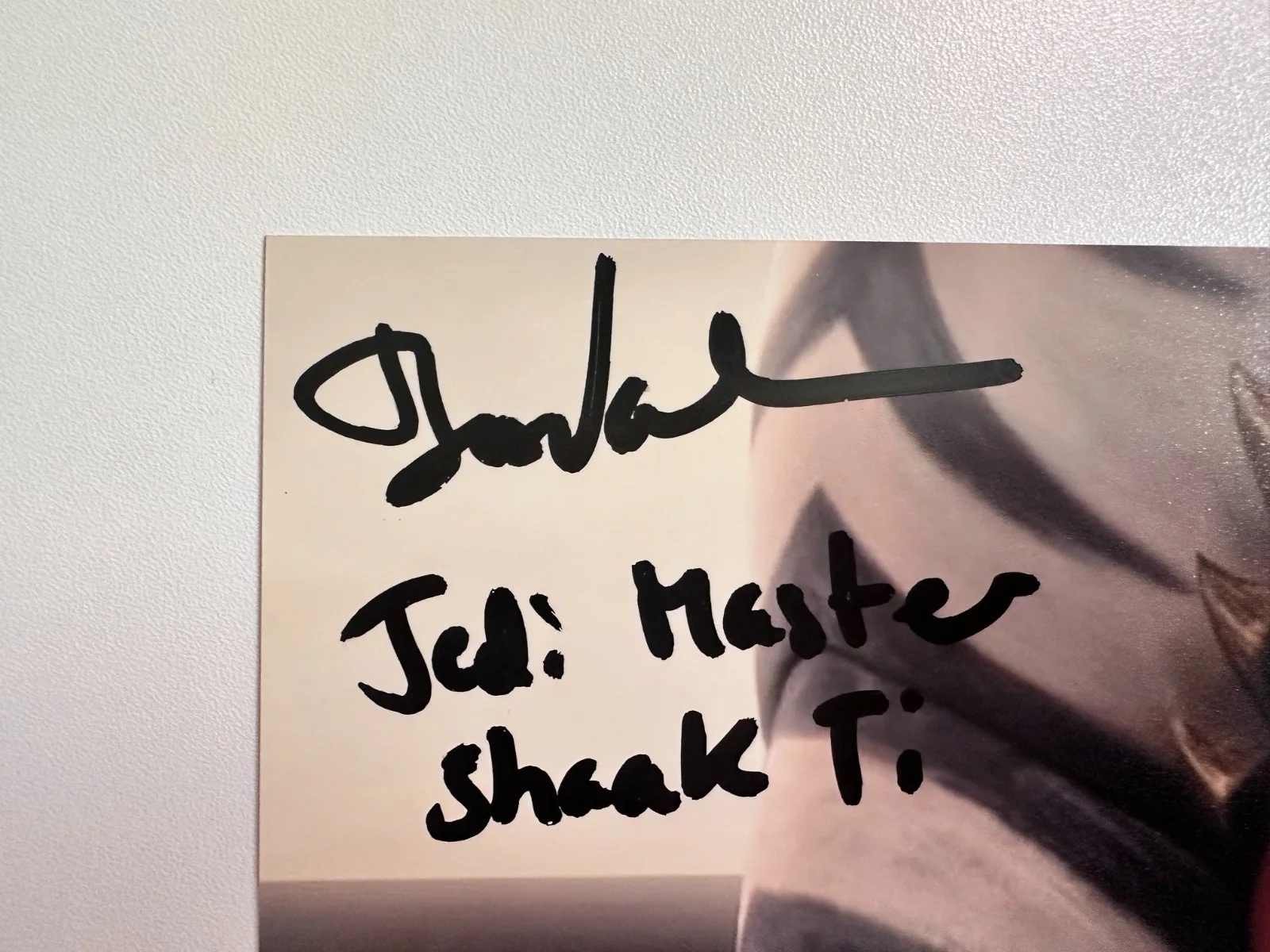 Tasia Valenza — Tasia Valenza Signed 8x10 Star Wars: The Clone Wars Jedi Shaak Ti Autograph, image 2