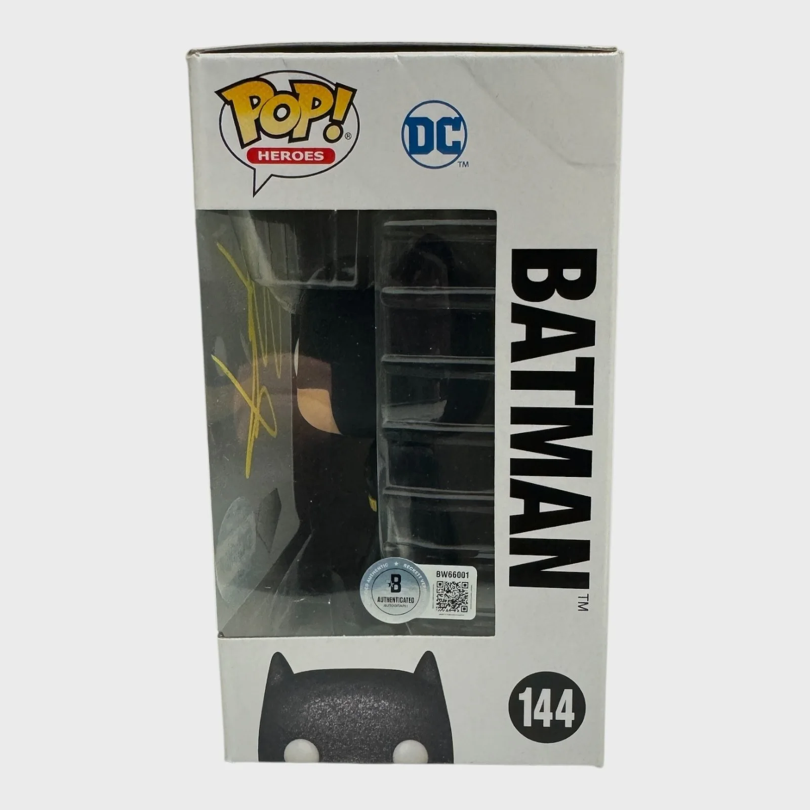 CHRISTIAN BALE — Christian Bale Signed Autograph Batman Funko Pop 144 Beckett Bas The Dark Knight, image 2