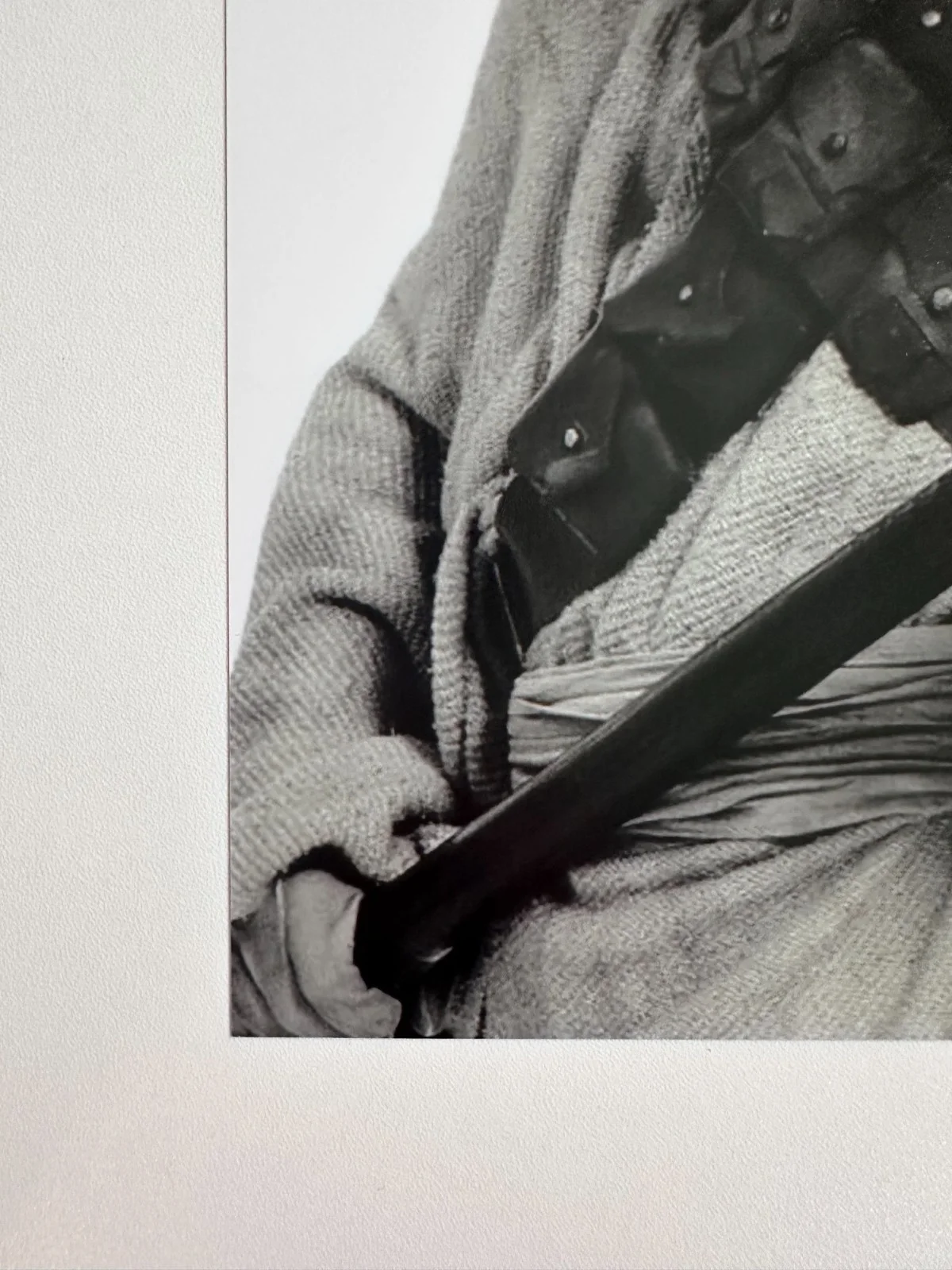 Alan Fernandes — Alan Fernandes Signed 8x10 Star Wars EpIV 1977 Tusken Raider Autograph, image 5