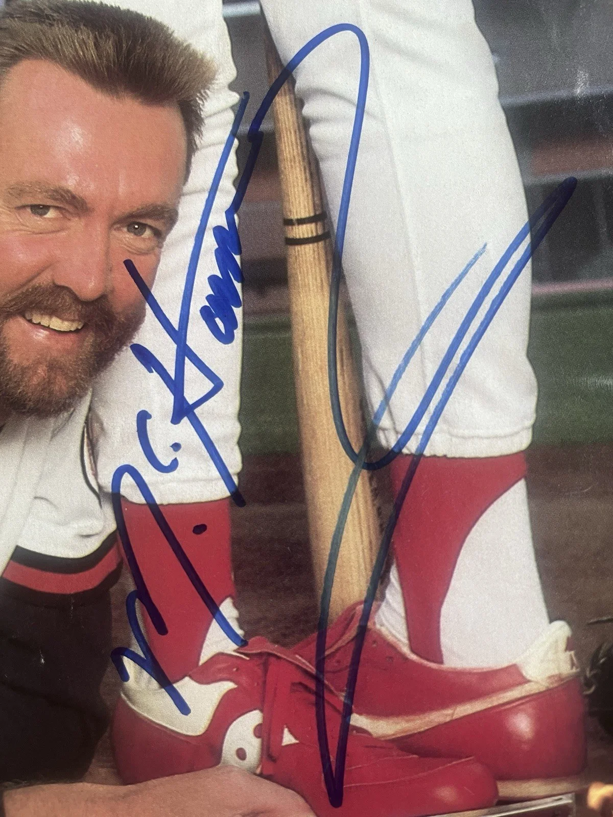 *M.C. HAMMER*SIGNED*AUTOGRAPHED*1990 ANGELS*SCOREBOOK*MAGAZINE*RAPPER*COA*, изображение 2