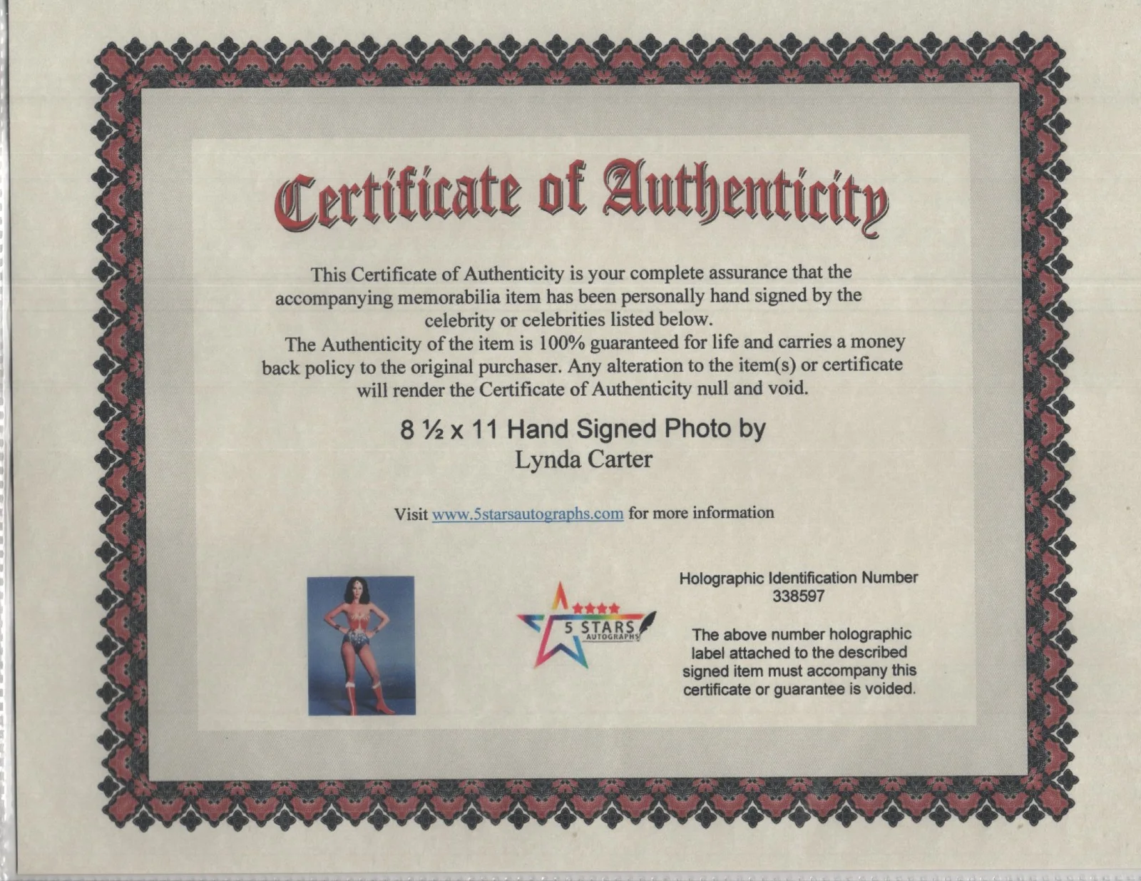 LYNDA CARTER WONDER WOMAN AUTOGRAPHED 8 1/2 X 11 COLOR PHOTO / COA, изображение 2