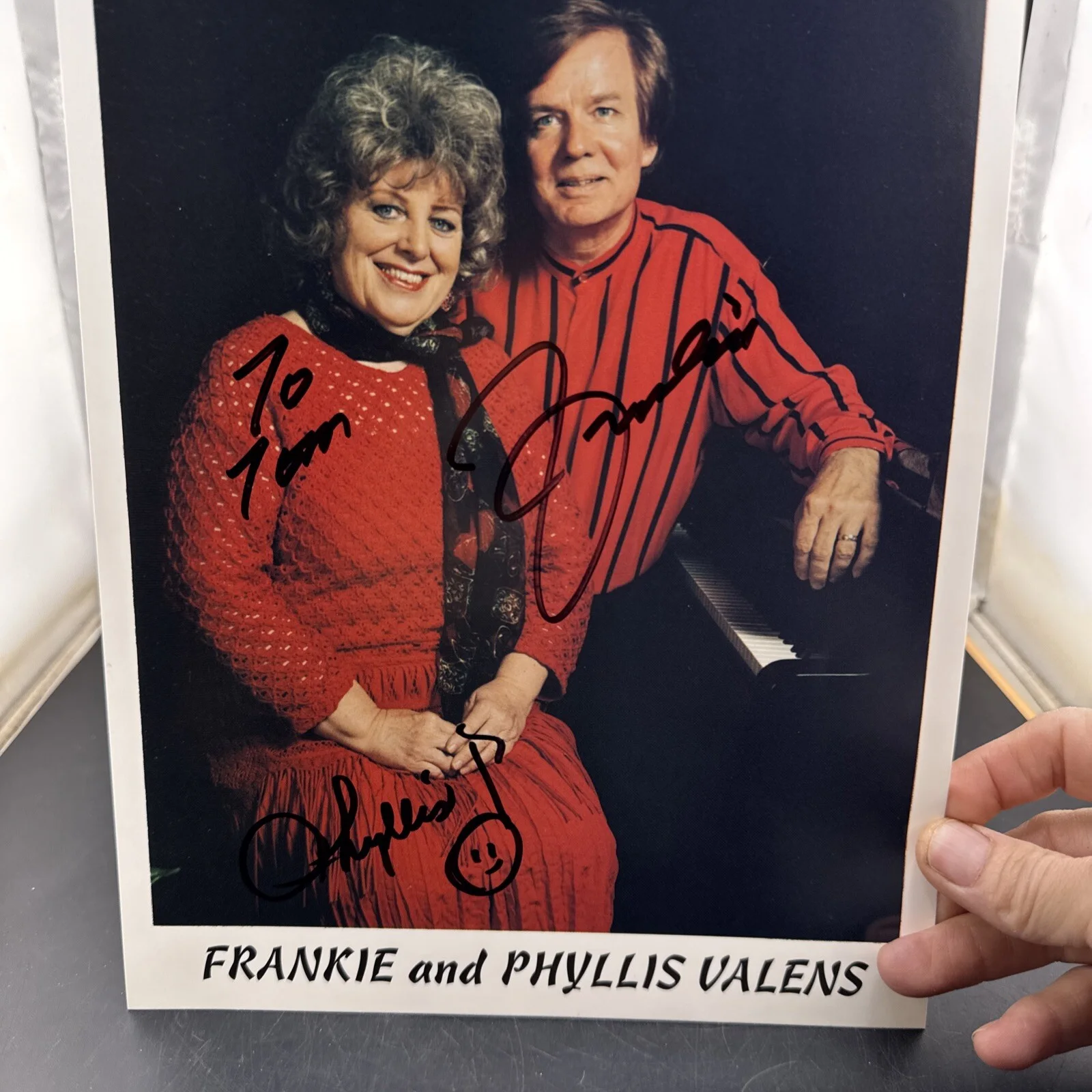 Music Artist Frankie And Phyllis Valens Autographed 8X10 Photo, изображение 2