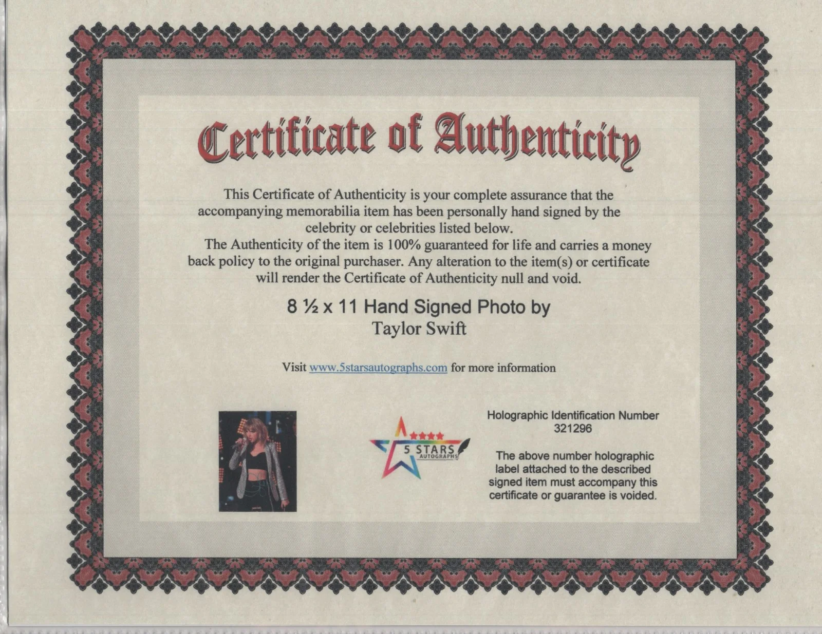 TAYLOR SWIFT AUTOGRAPHED 8 1/2 X 11 COLOR PHOTO / COA, изображение 2