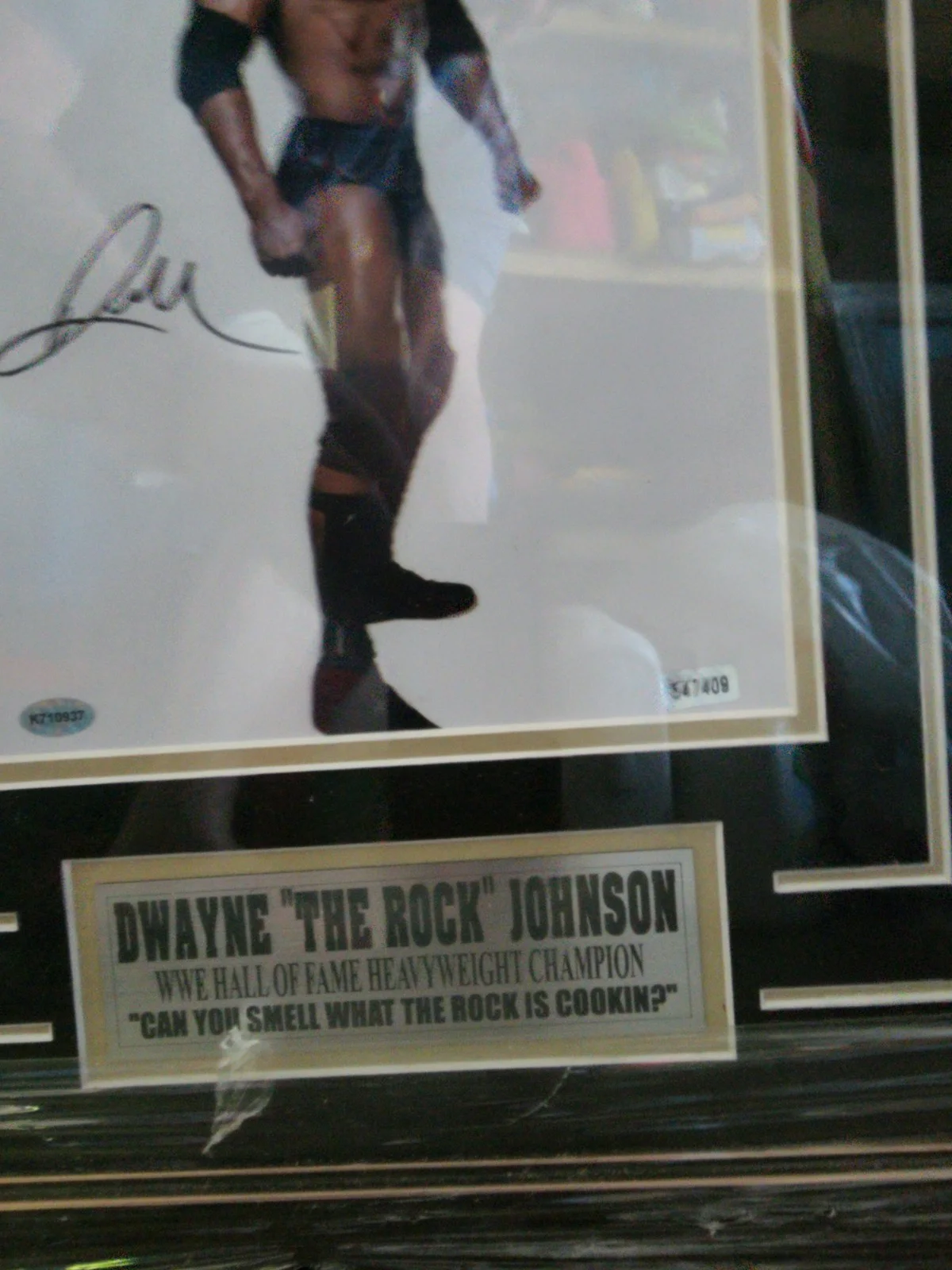 Dwayne, the rock johnson signed eight by ten black and white photo Framed, изображение 3