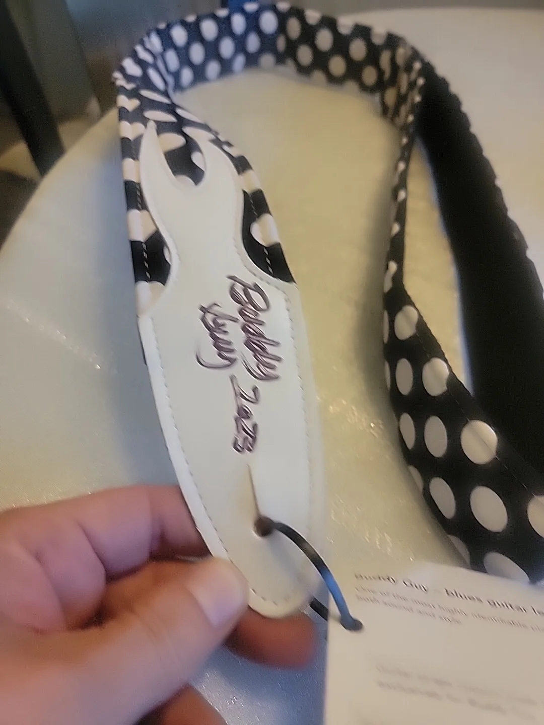 Buddy Guy Polka Dot Autographed Guitar Strap, изображение 2