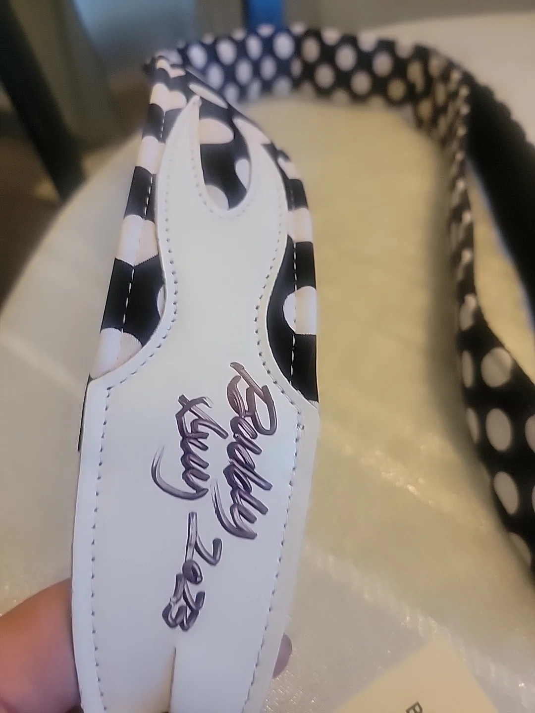 Buddy Guy Polka Dot Autographed Guitar Strap, изображение 5