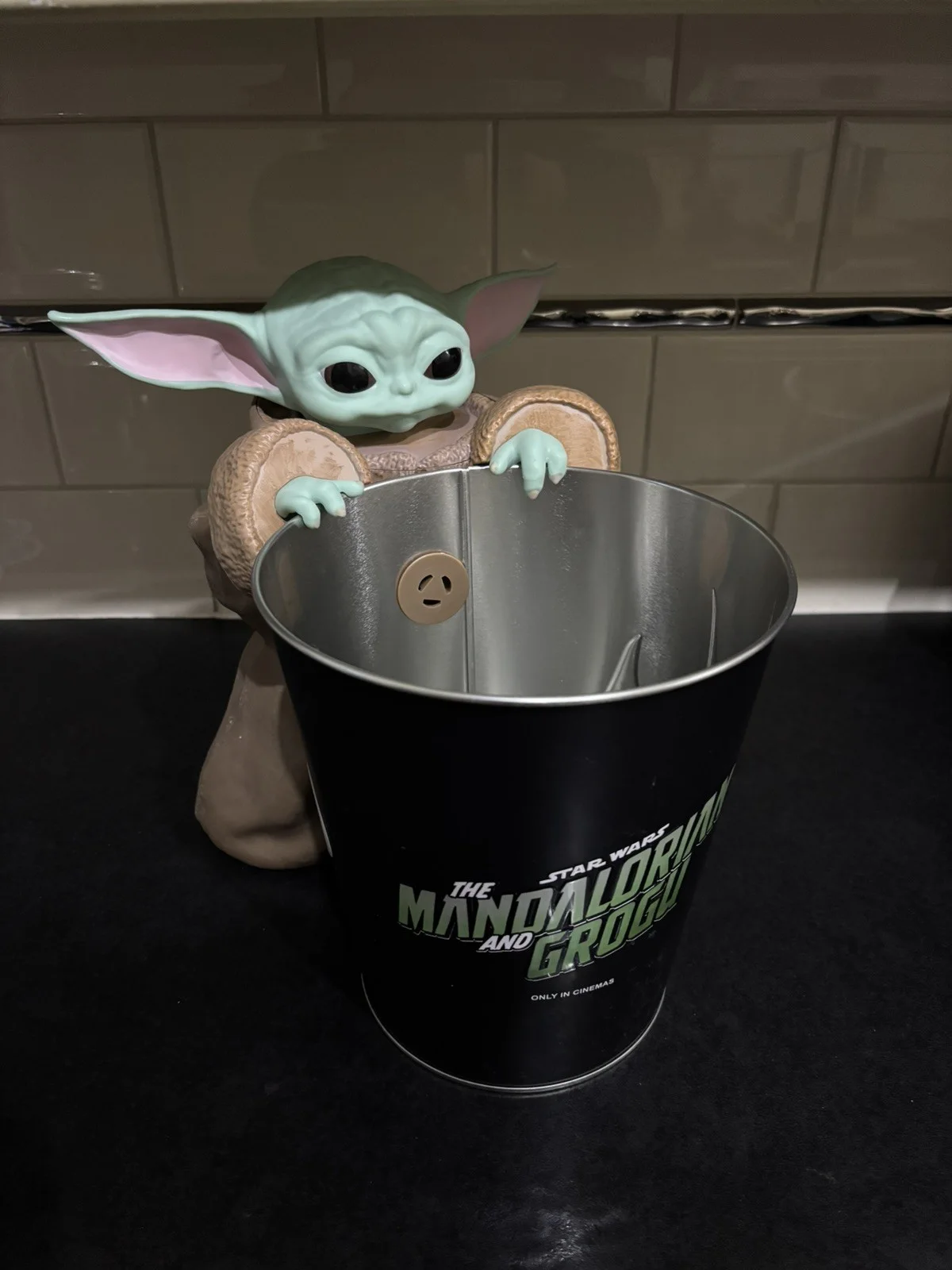 The Mandalorian and Grogu Odeon Popcorn Bucket Collectors Edition | UNUSED ✅, image 2