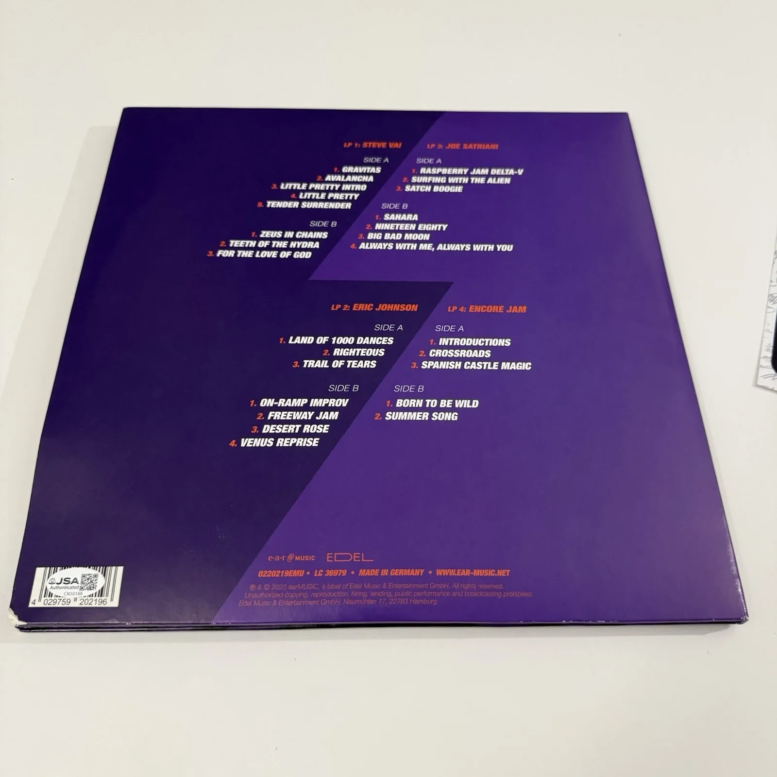 STEVE VAI JOE SATRIANI SIGNED G3 REUNION VINYL RECORD WITH JSA COA, изображение 2