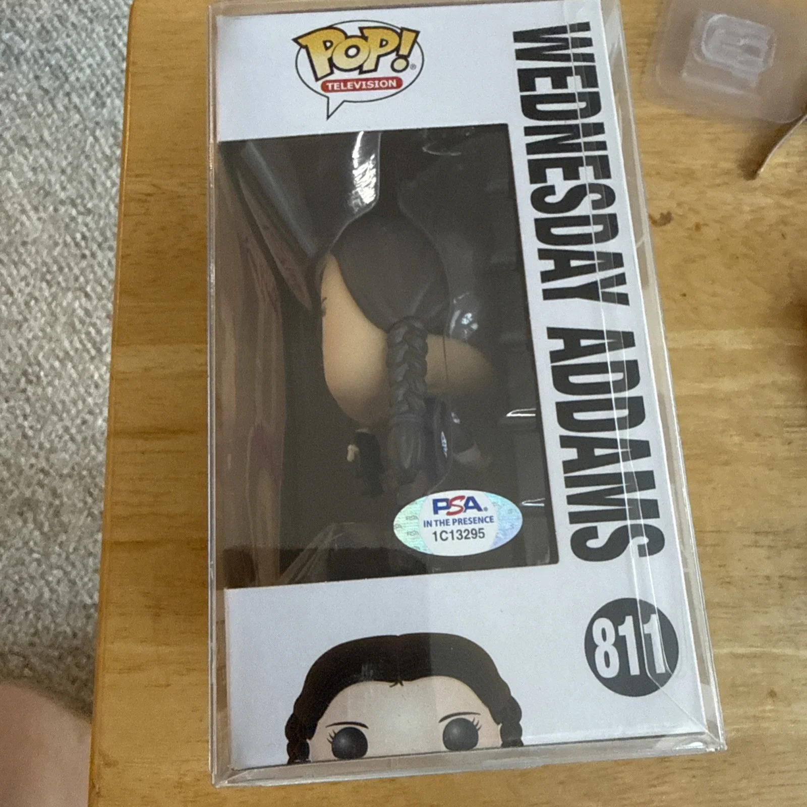 Christina Ricci — Funko Pop The Addams Family "Wednesday Addams" #811 Signed Loring, image 2