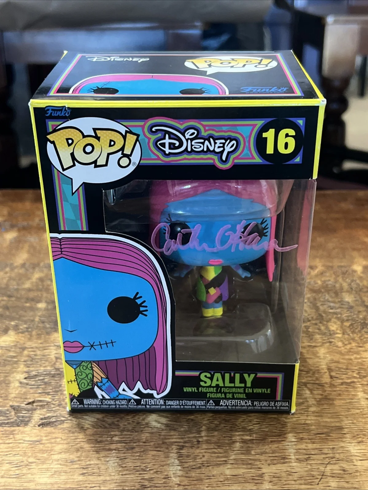 Catherine O'Hara — Catherine O'Hara Signed Sally Funko POP JSA Coa Disney Autographed, изображение 3