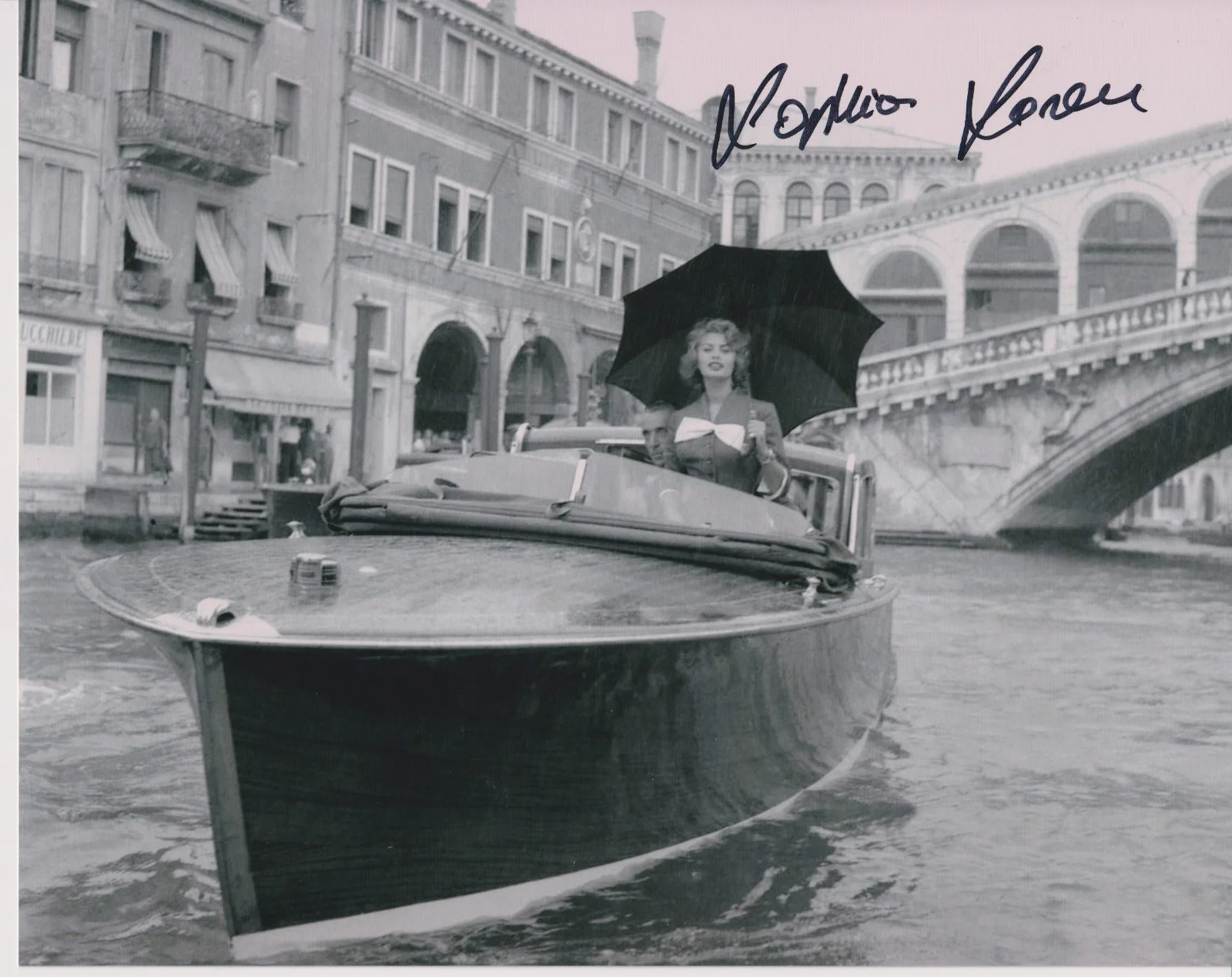Sophia Loren — Sophia Loren 8x10 Photo Signed W/COA #8