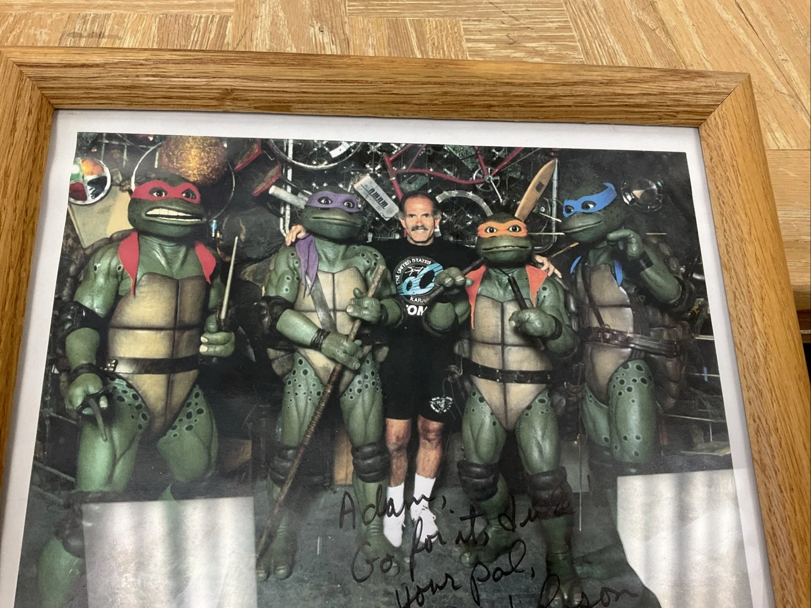 Autograph Picture Of Teenage Mutant Ninja Turtles Stunt Coordinator Pat Johnson, изображение 3