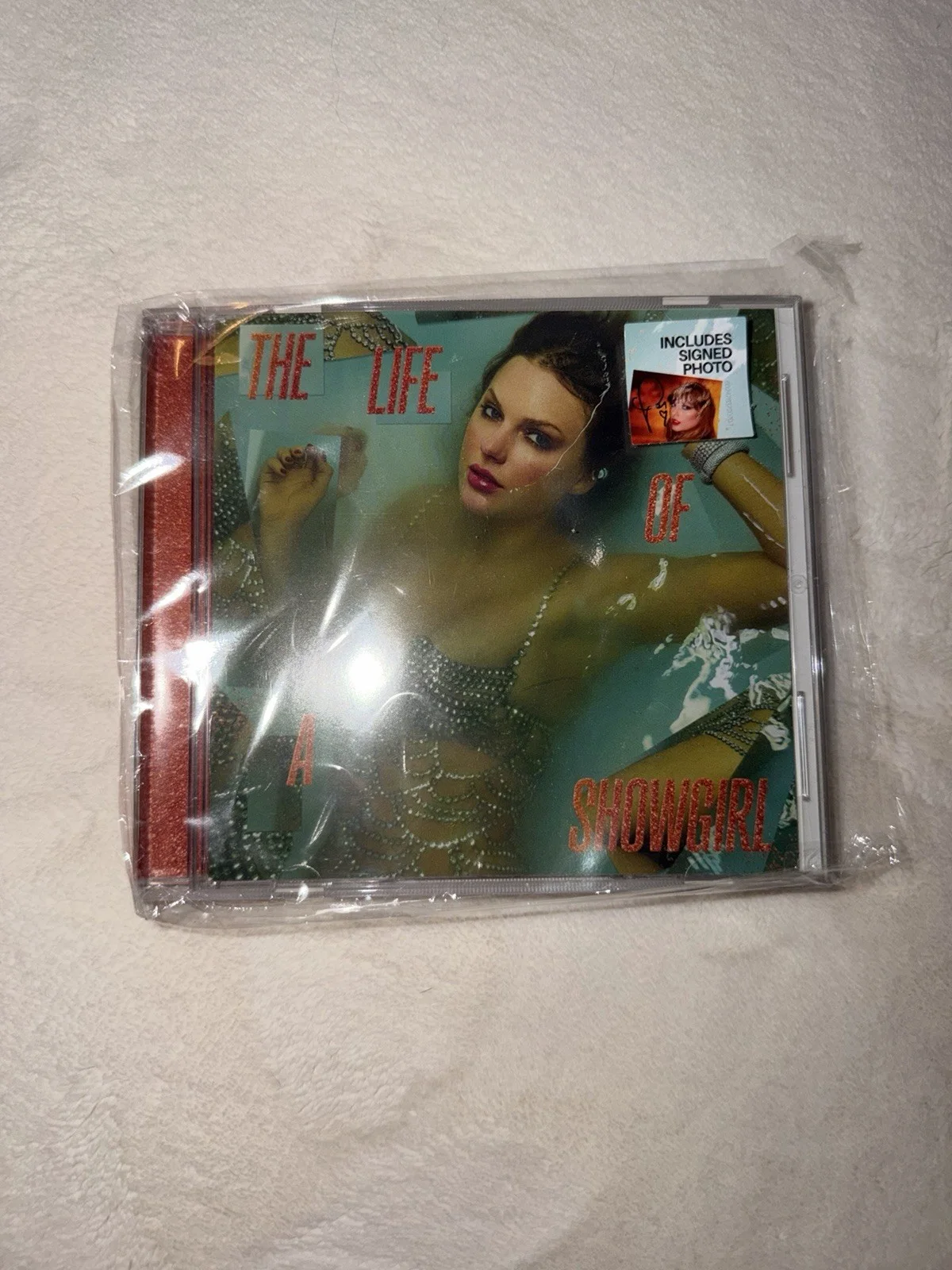 Taylor Swift The Life of a Showgirl Signed, изображение 2