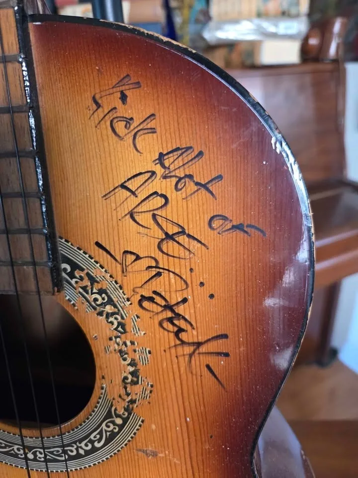 acoustic guitar signed by band members of Rocket From the Crypt punk rock band, image 3