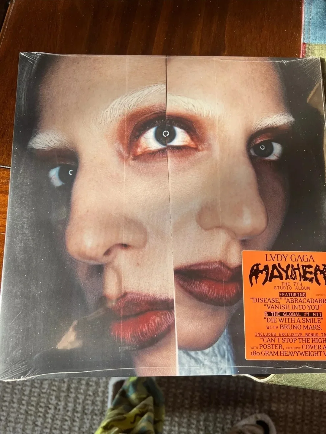 2 SIGNED Lady Gaga Vinyls MAYHEM Alternate 2LP And Heavy Weight Vinyl New SEALED, изображение 2