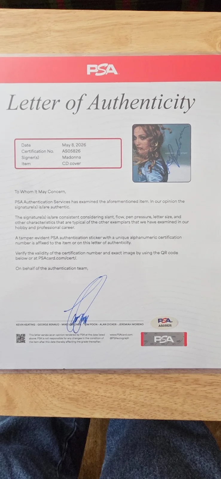 Madonna signed Ray of Light CD Cover PSA/DNA LOA Rare, image 3