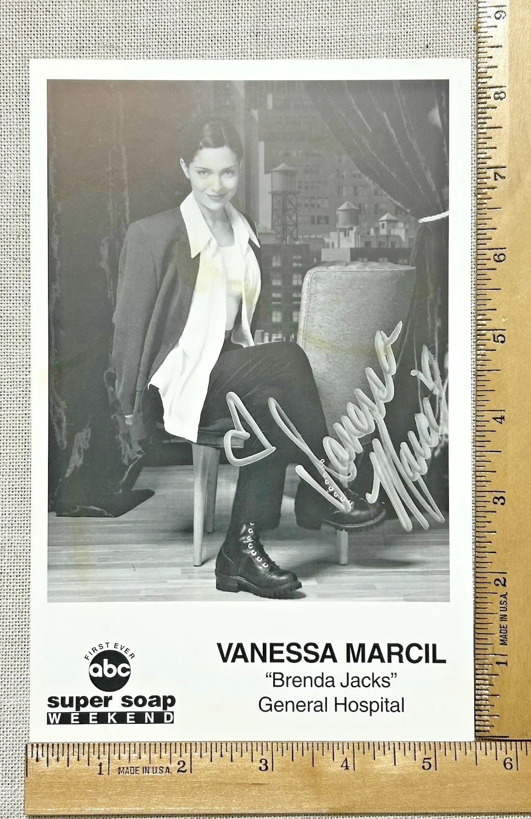Vanessa Marcil Autographed 5.5" x 8.5" photo General Hospital, Vegas, 90210, изображение 2