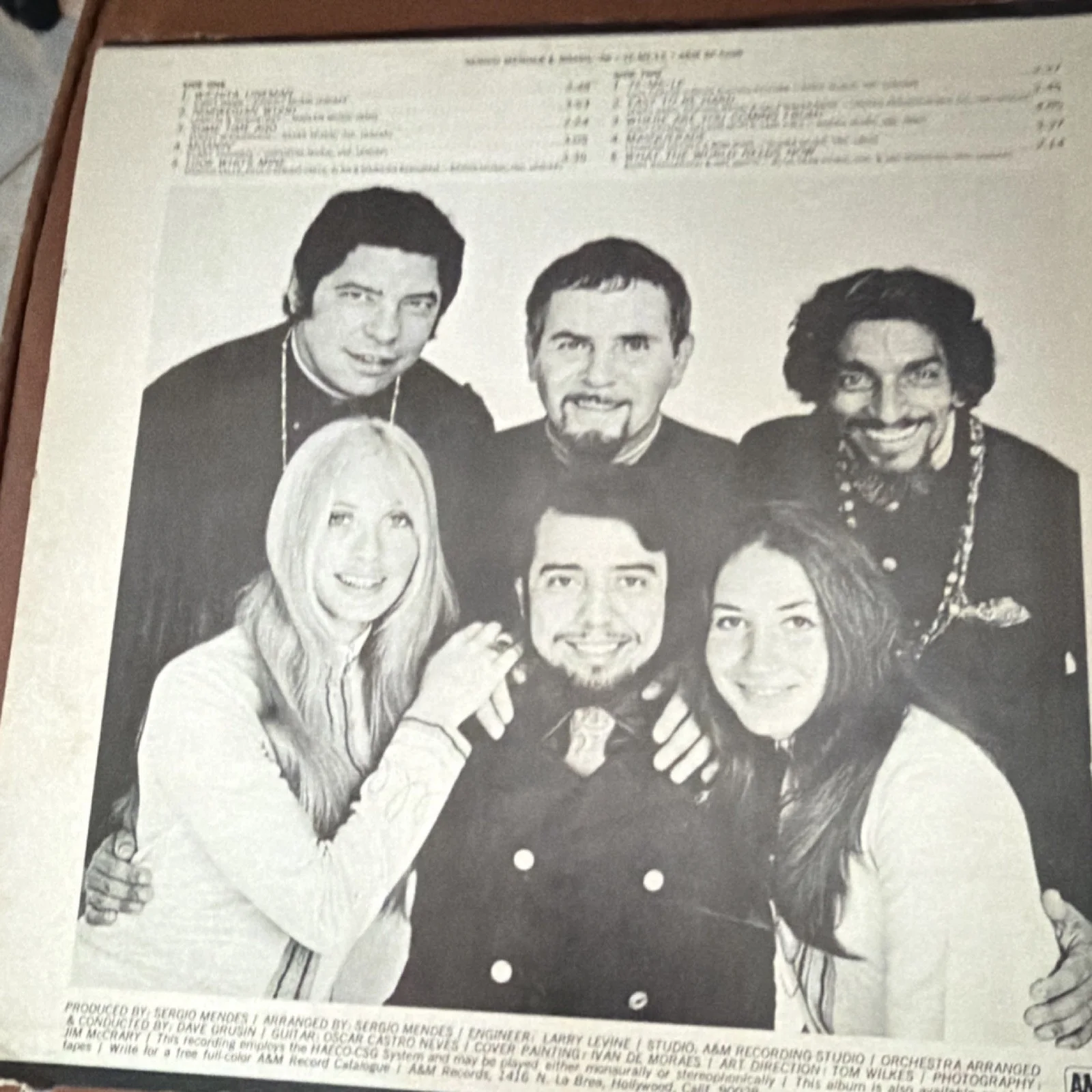 Sergio Mendes & Brasil '66 Ye-Me-Le Autographed Original Vinyl LP Record, image 2