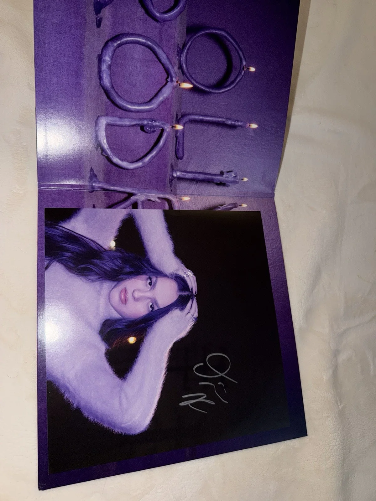 Signed Olivia Rodrigo GUTS vinyl, image 3