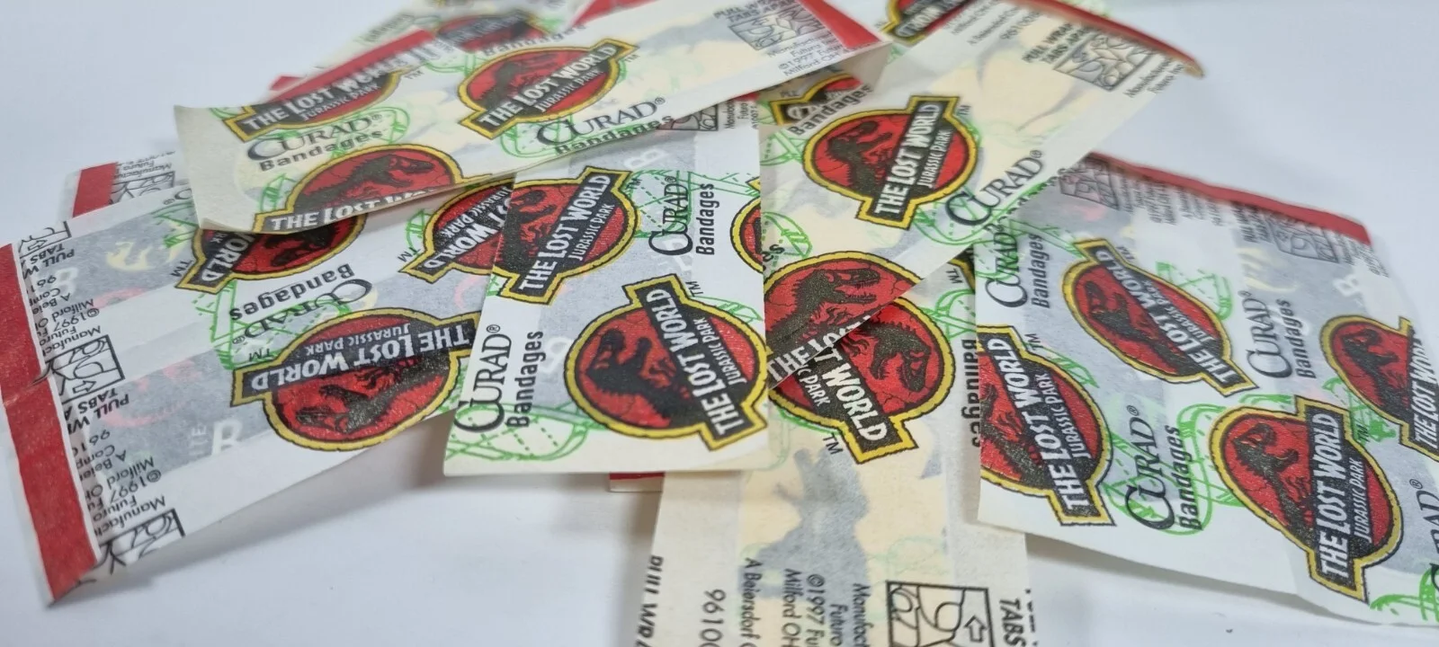 Vintage 1997 Jurrasic Park: The Lost World Dino Damage Curad Adhesive Bandages, изображение 2