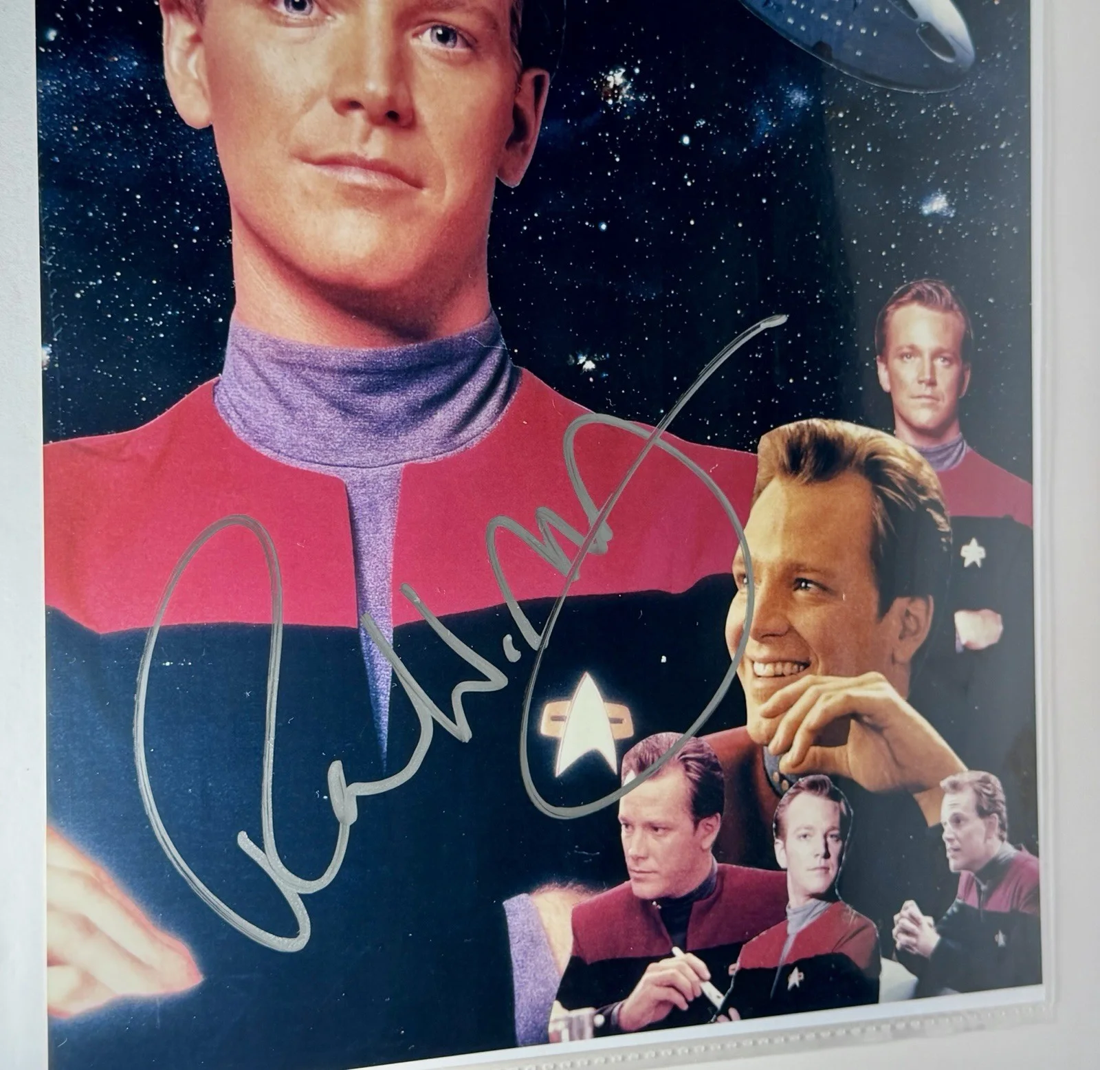 Robert Duncan McNeill — Robert Duncan McNeill Signed Star Trek Voyager 8x10 Photo Auto Tom Paris