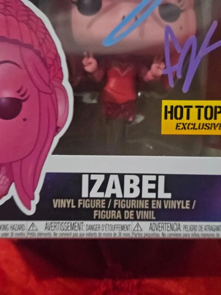 BRIAN K VAUGHAN, FIONA STAPLES — BRIAN K VAUGHAN & FIONA STAPLES SIGNED AUTOGRAPHED FUNKO POP! 12 SAGA IZABEL COA, image 4