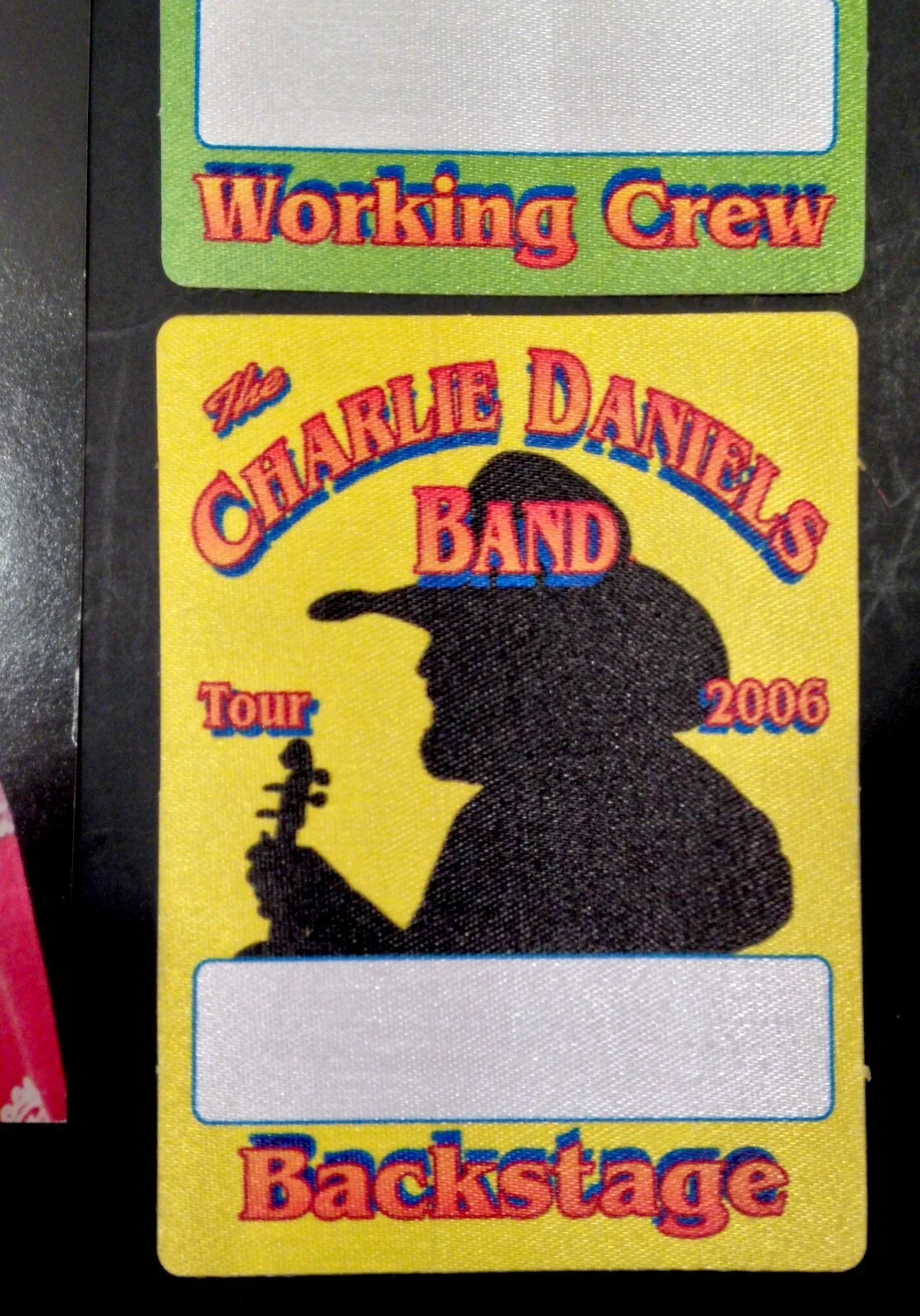 Vintage 2006 Charlie Daniels Signed Photo W/ Three Various Stage Access Passes., изображение 5