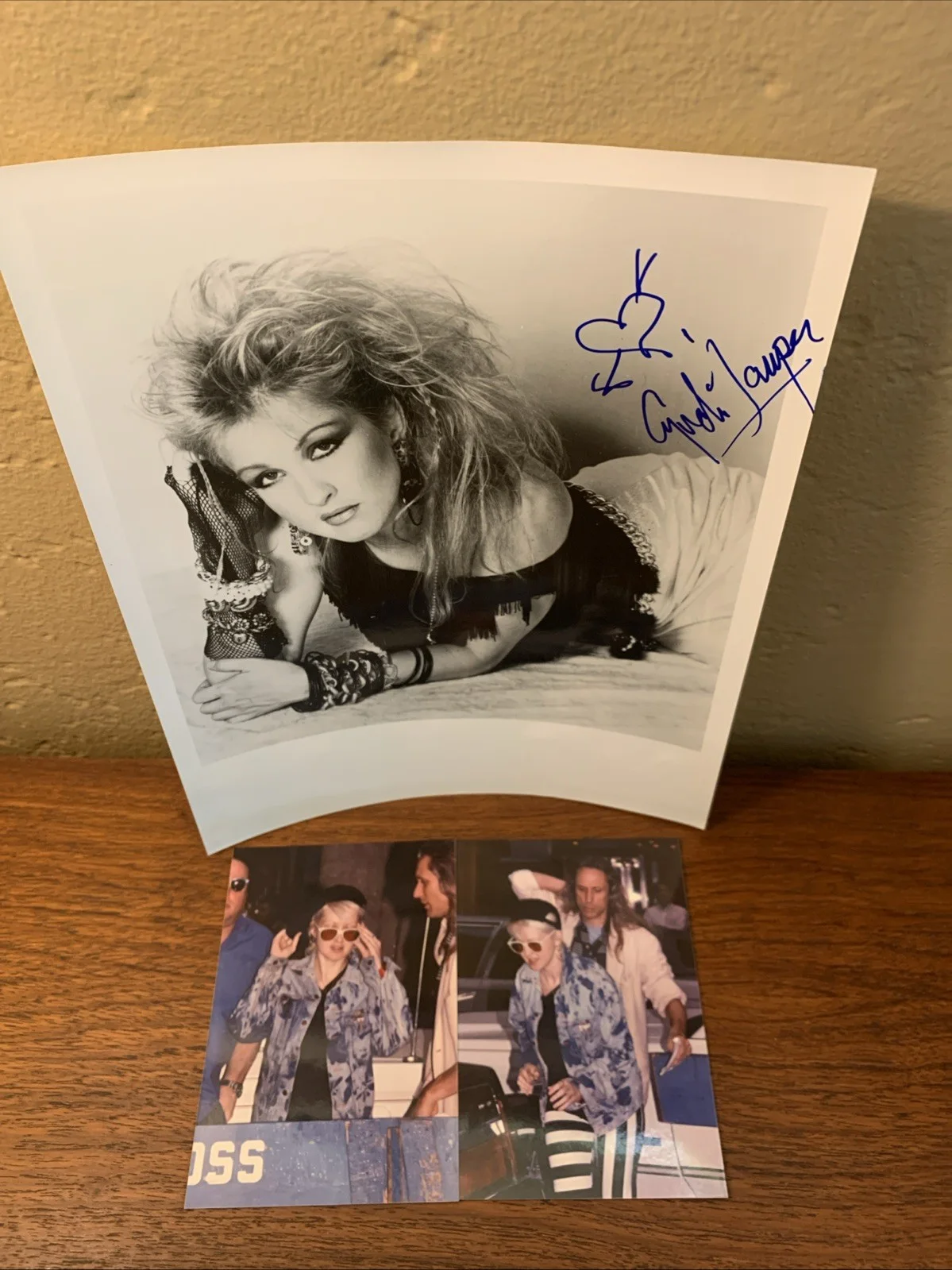CYNDI LAUPER AUTHENTIC HAND SIGNED & INSCRIBED IN PERSON AUTOGRAPHED 8x10, изображение 4
