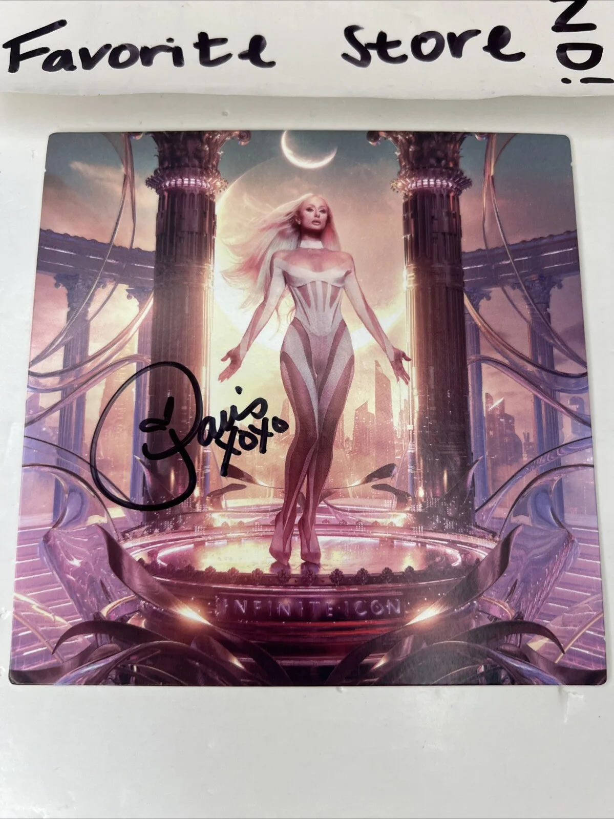 Paris Hilton CD Infinite Icon BRAND NEW 2024 Signed Autographed Insert In Hand!, image 3