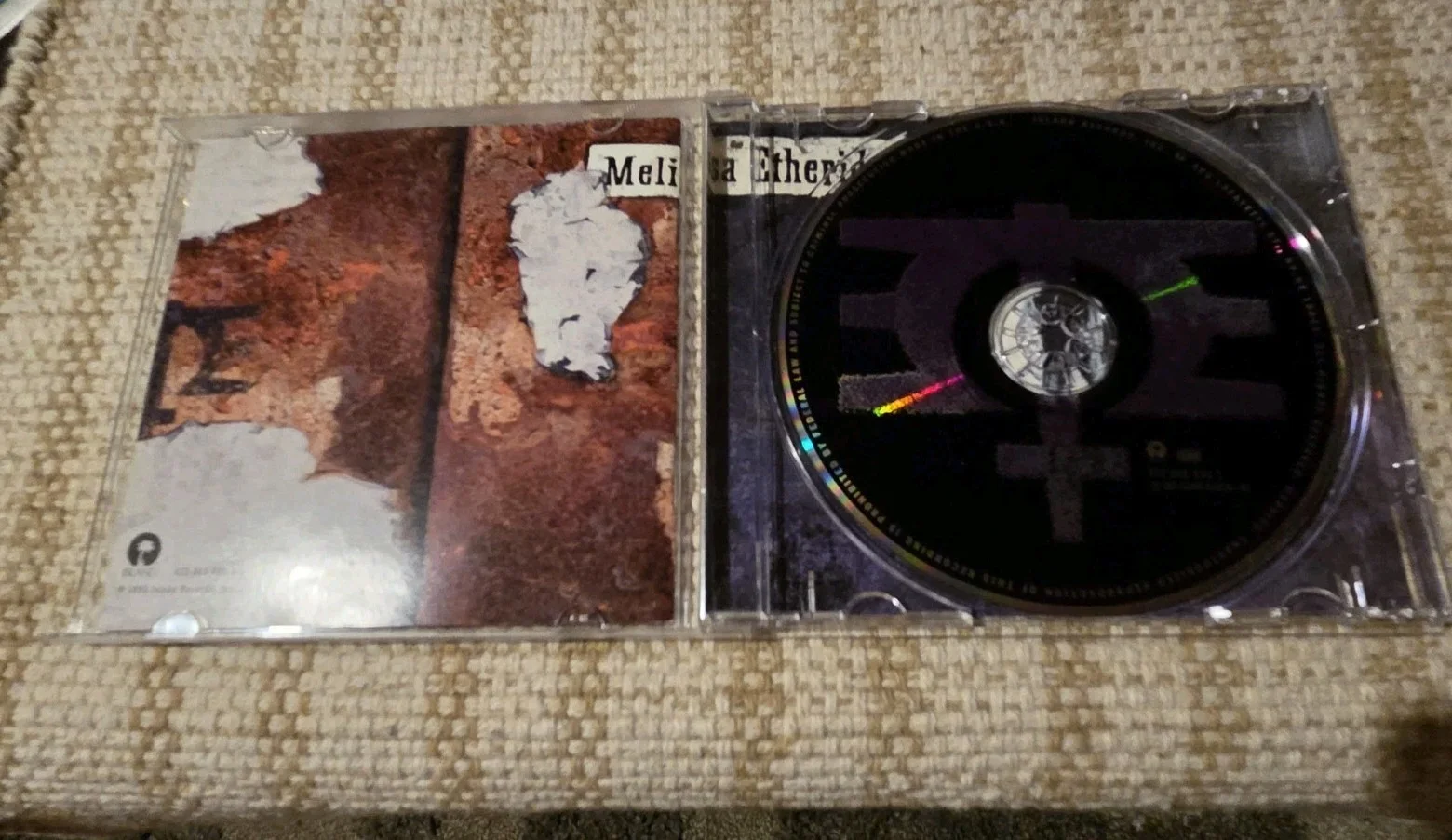 Melissa Etheridge - YES I AM - Signed Autograph CD Cover, image 3