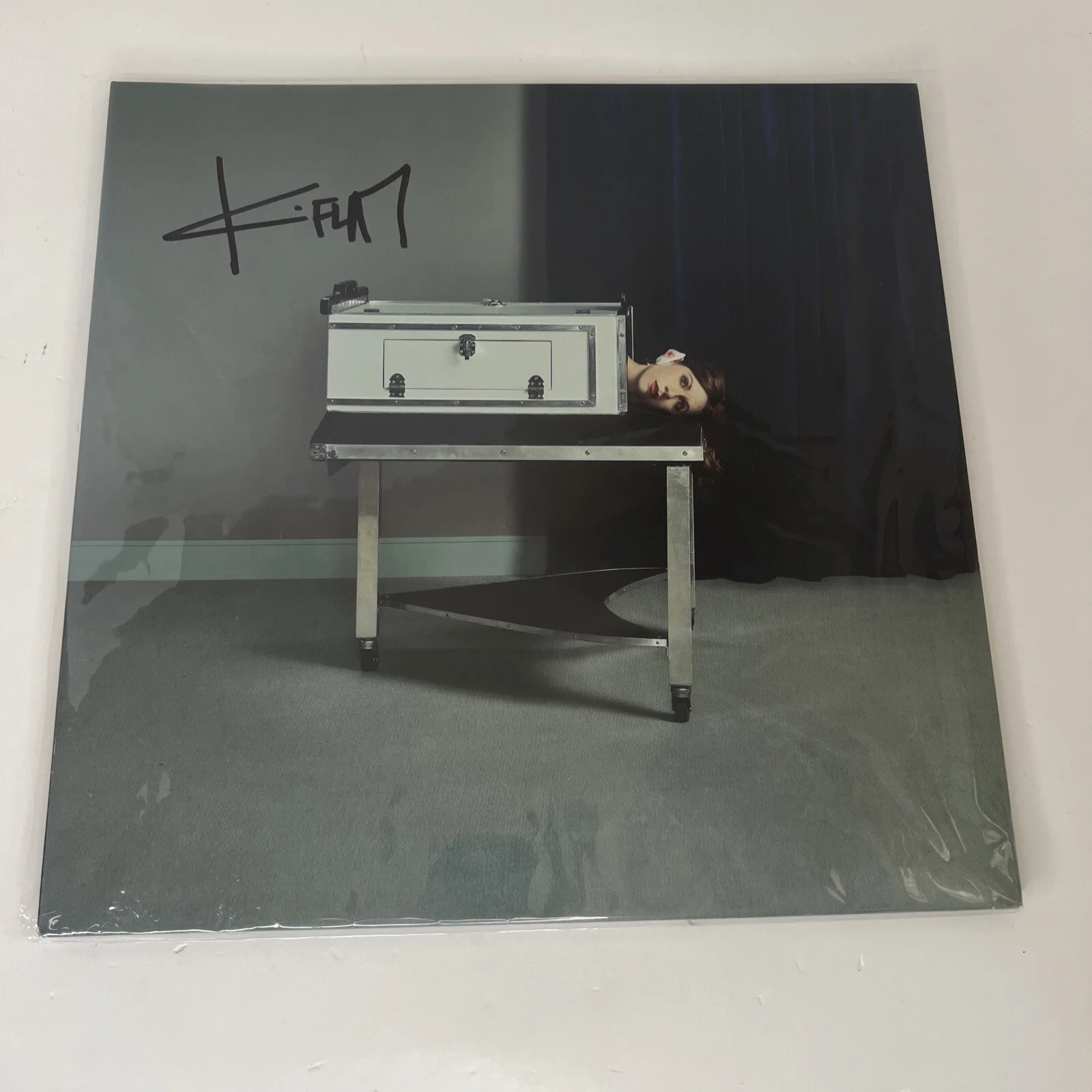 K.Flay Mono Signed Coke Bottle Clear Vinyl Autographed LP K. Flay Cover In Hand!, изображение 2