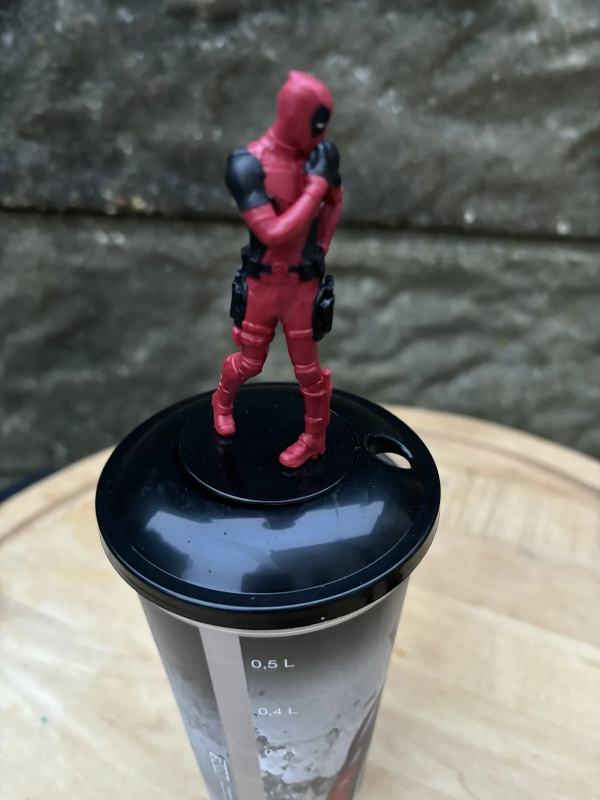 Deadpool 2 Cinema Cup With Topper Rare In The UK, изображение 3