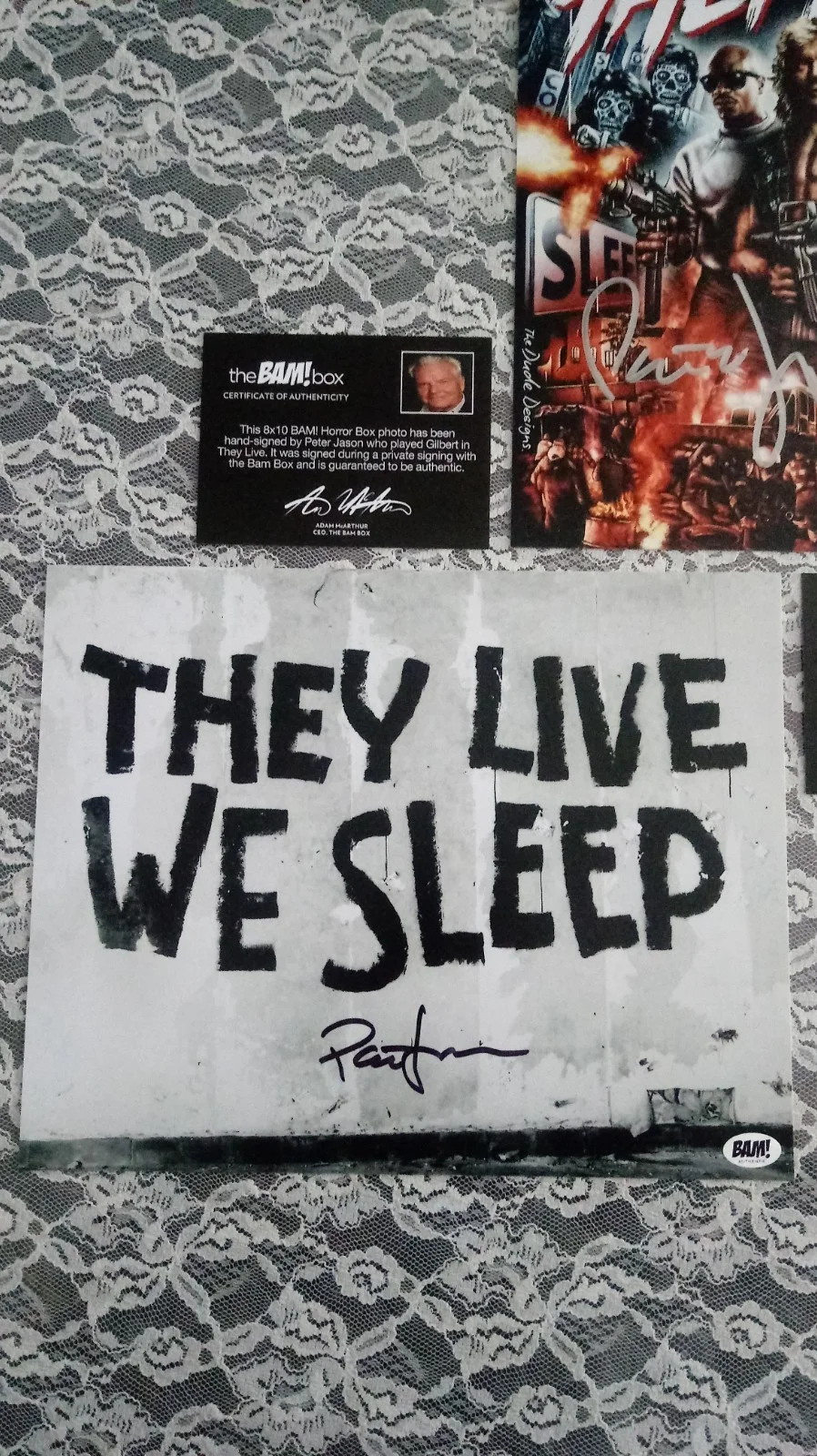 Peter Jason — LOT of 2 SIGNED Peter Jason THEY LIVE Photos AUTOGRAPHED The BAM! Box COA, изображение 4