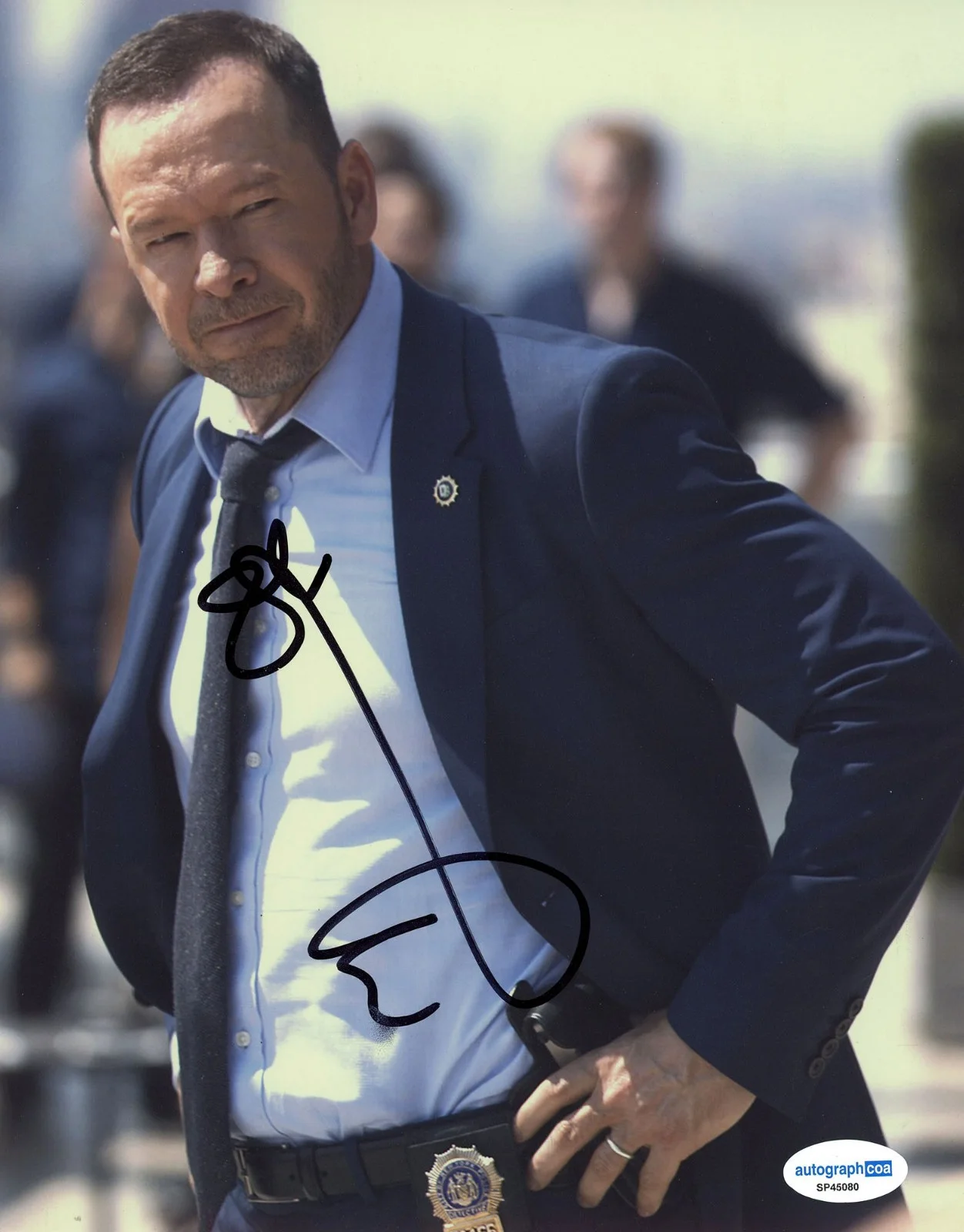 Donnie Wahlberg — Donnie Wahlberg signed "BLUE BLOODS" 8x10 Photo g EXT PROOF Boston Blue ACOA COA, image 4