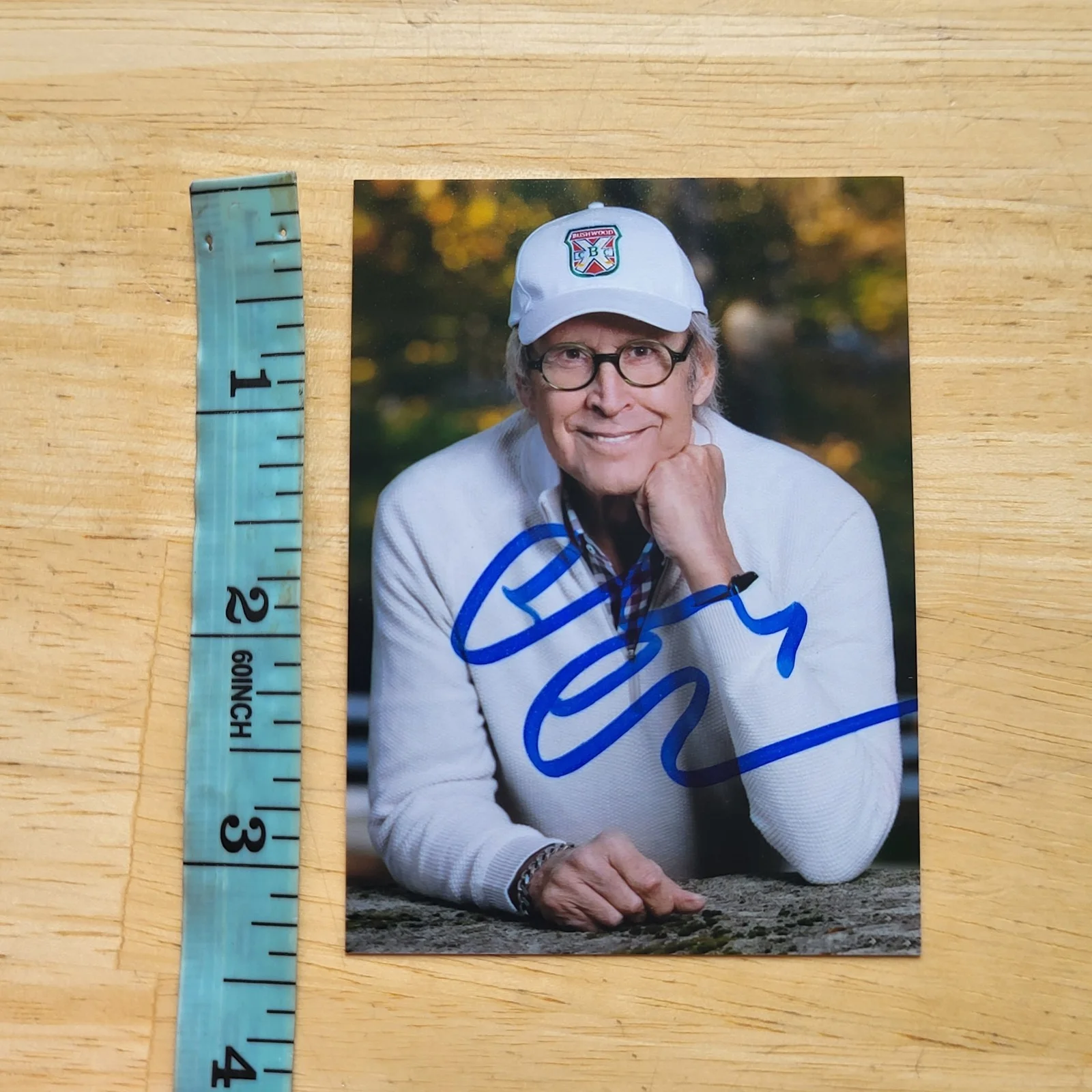 Chevy Chase — Chevy Chase Approximately 3.5x2.5 Hand Signed 4x6 Autograph, image 3