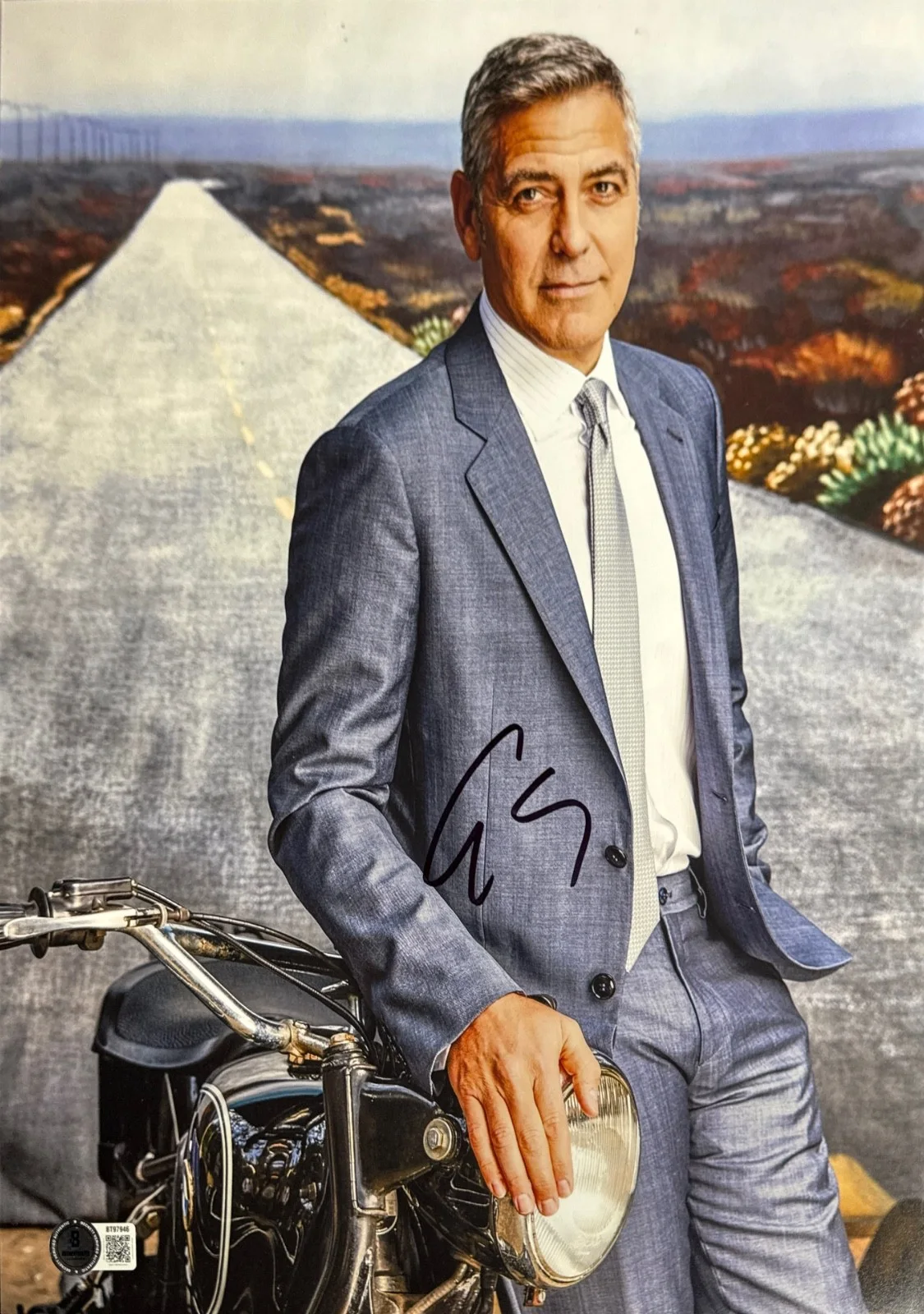 George Clooney — George Clooney Signed 11x14 Oceans Eleven Photo BAS BT97946, изображение 2