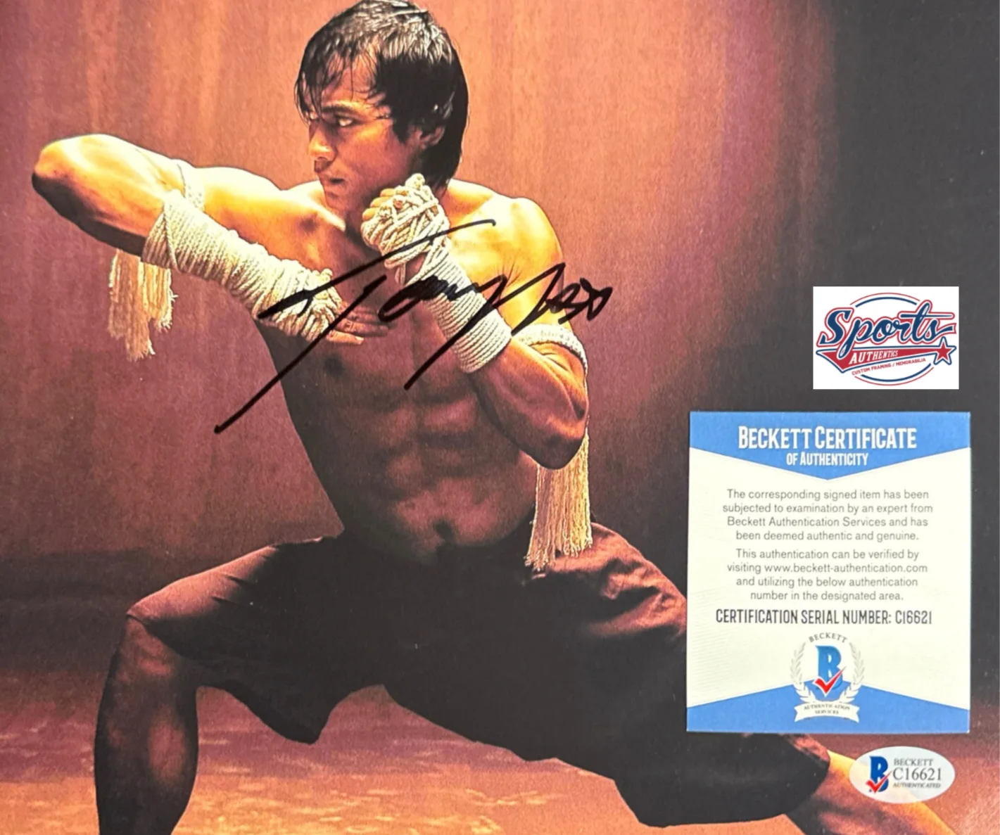 Tony Jaa — Tony Jaa Signed 8x10 ONG-BAK Photo BAS C16621