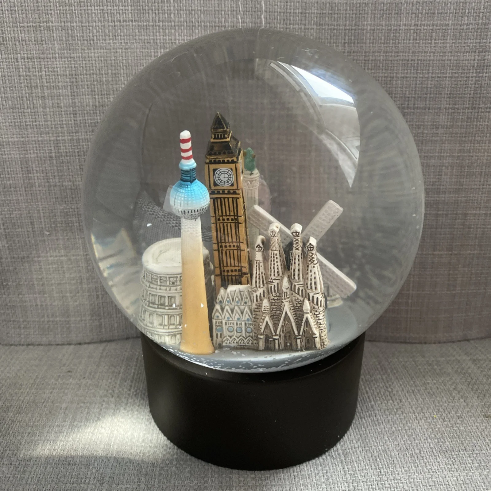 Promotional Advertising Snow Globe United Parcel Service UPS Parcel Delivery, image 3