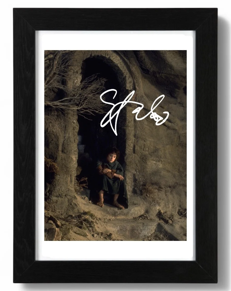 Elijah Wood Signed Autograph PHOTO Pre Print / Framed LOTR, image 2