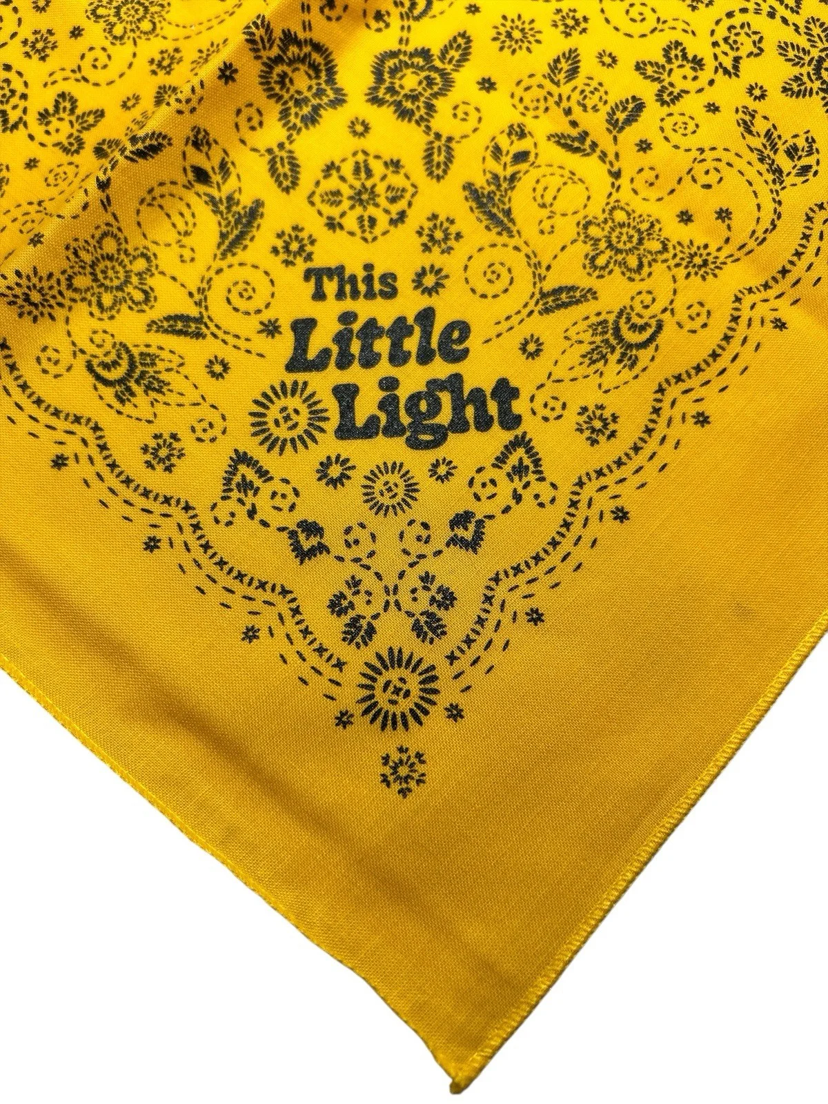 Leslie Jordan Signed Autographed Company's Coming Bandana Will & Grace, image 4