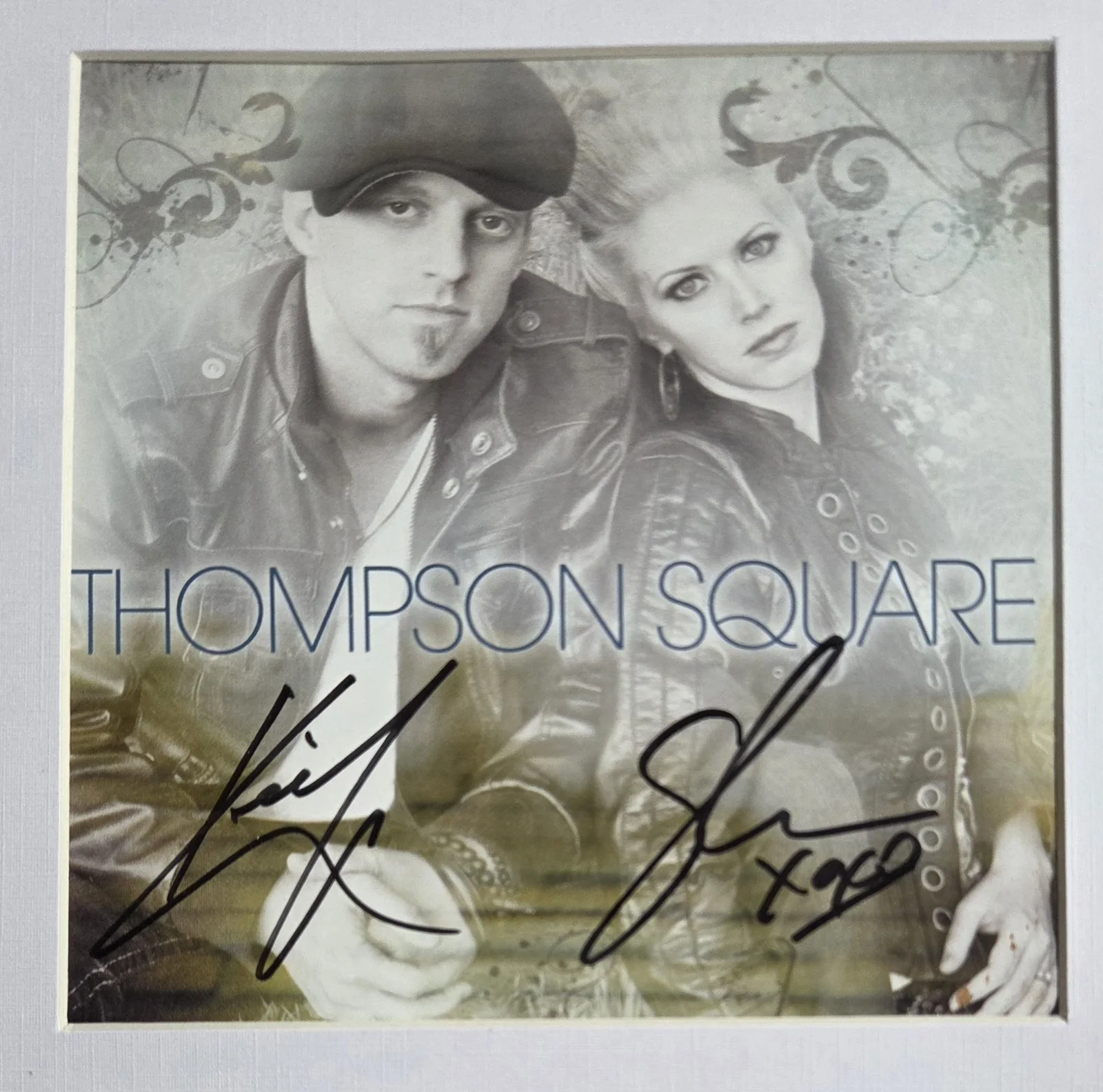 THOMPSON SQUARE BAS BECKETT COA SIGNED CD DISPLAY AUTOGRAPHED GIFT PRESENT MUSIC, image 3