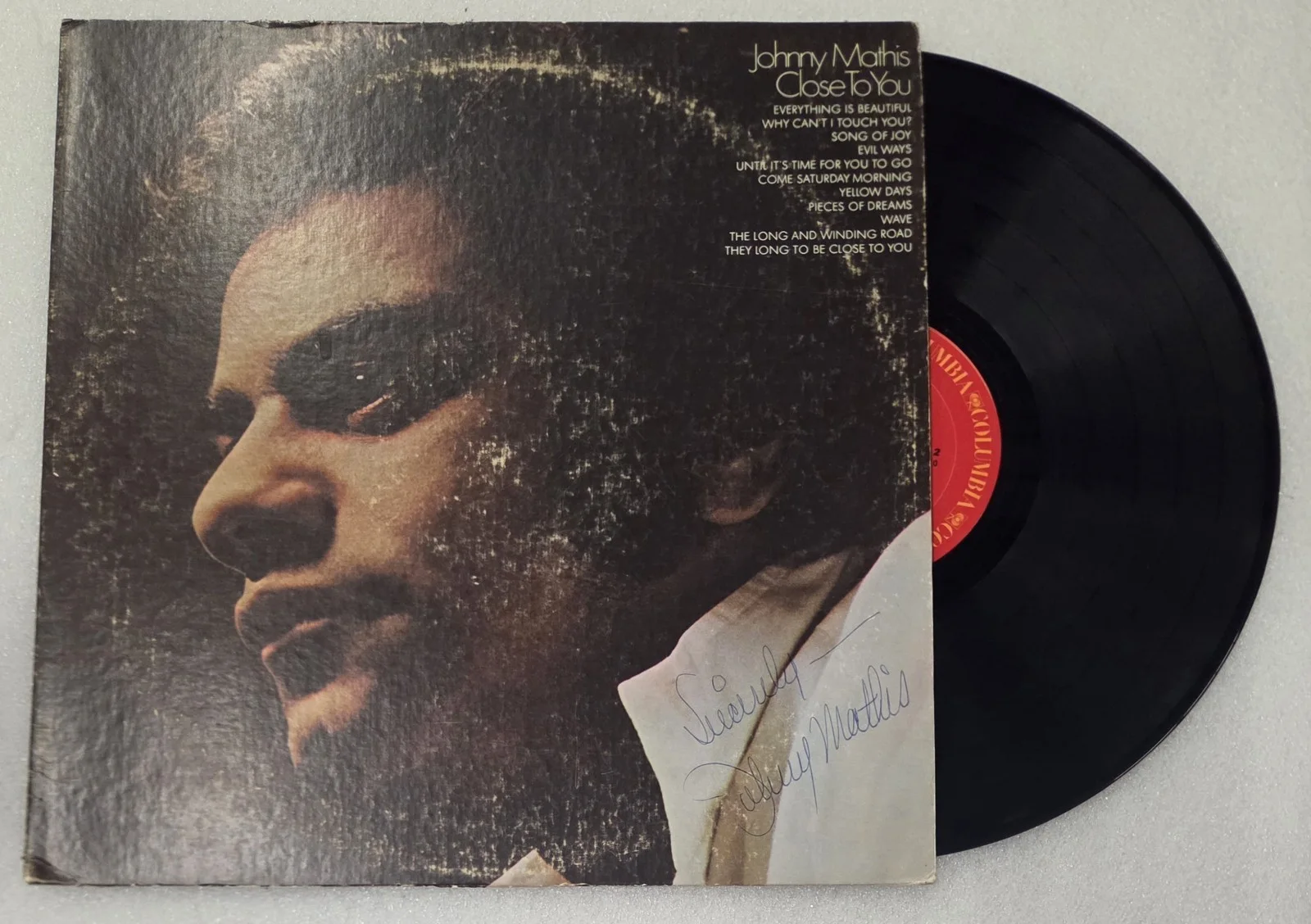 JOHNNY MATHIS PSA SIGNED RECORD AUTOGRAPHED PSA/DNA COA FULL LETTER LOA ALBUM, image 2