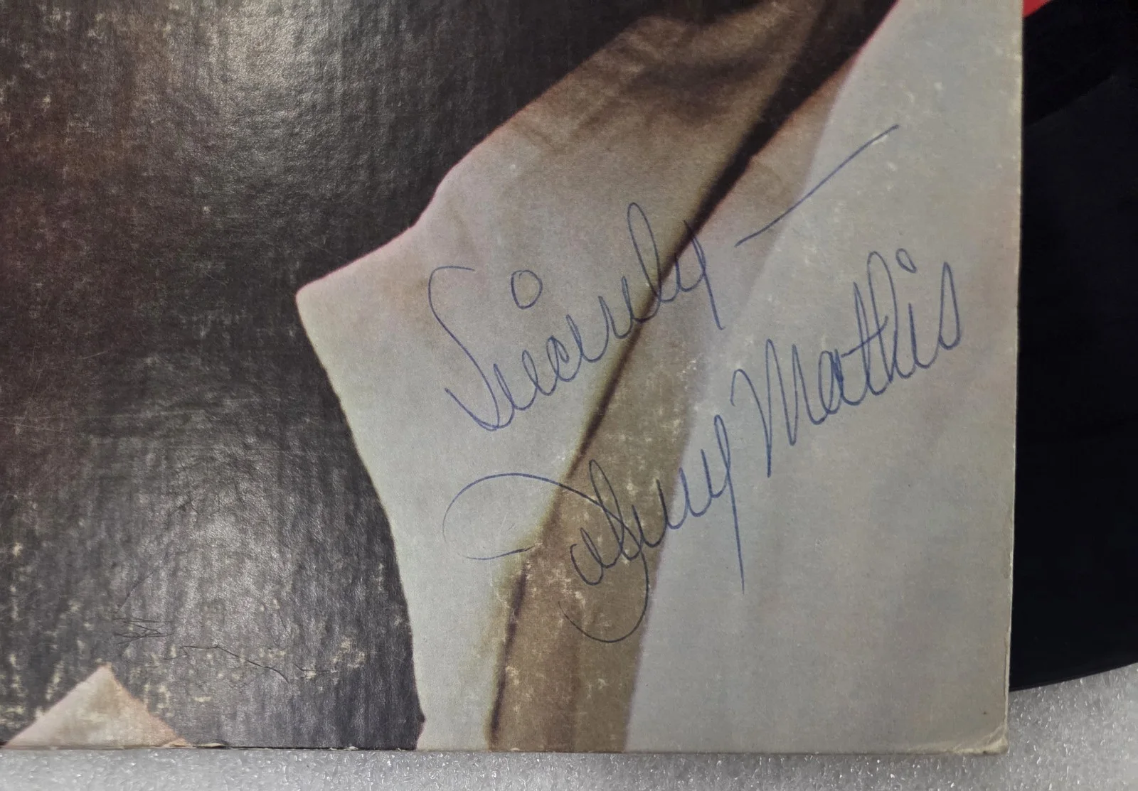 JOHNNY MATHIS PSA SIGNED RECORD AUTOGRAPHED PSA/DNA COA FULL LETTER LOA ALBUM, image 3